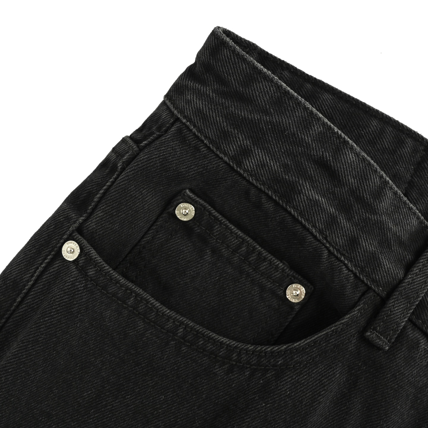 Burberry/巴宝莉 25ss 后袋格纹战马牛仔裤