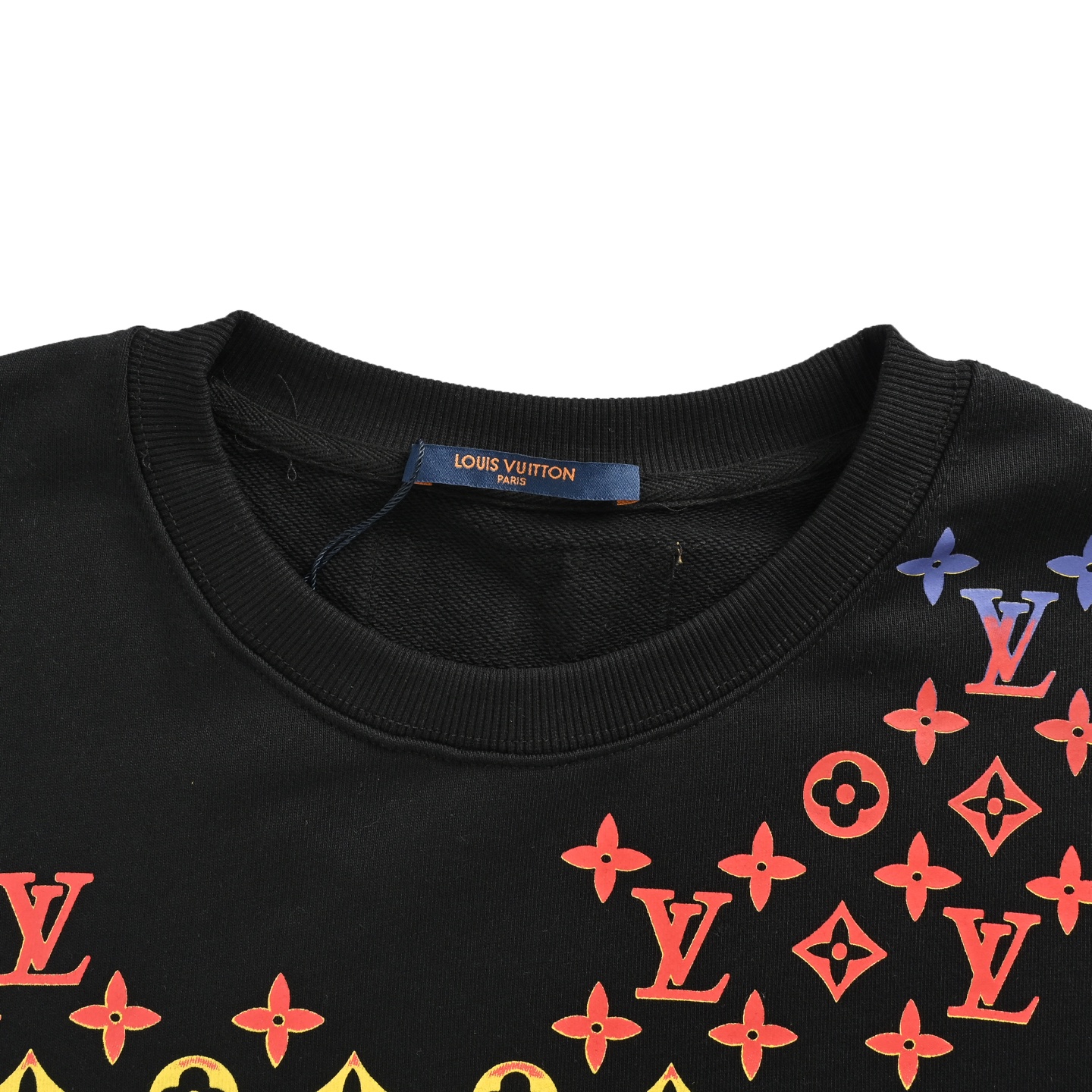 Louis Vuitton/路易威登 25Fw 老花渐变印花圆领卫衣-Chinese UA Cheap High Quatity Brand Clothes Bags handbags Sneakers wholesale wholesaler seller from China Factory suppliers Fashion Clothing Shoes best Quality Beautiful Price Louis Vuitton/路易威登 25Fw 老花渐变印花圆领卫衣