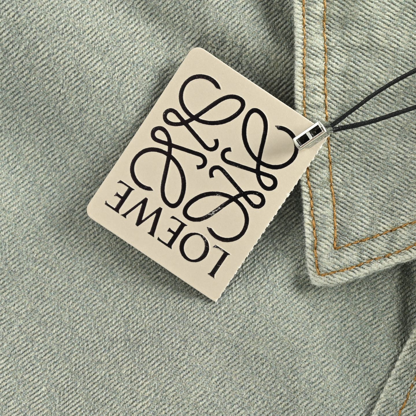 Loewe/罗意威 单宁布牛仔套装牛仔衬衫外套-Chinese UA Cheap High Quatity Brand Clothes Bags handbags Sneakers wholesale wholesaler seller from China Factory suppliers Fashion Clothing Shoes best Quality Beautiful Price Loewe/罗意威 单宁布牛仔套装牛仔衬衫外套