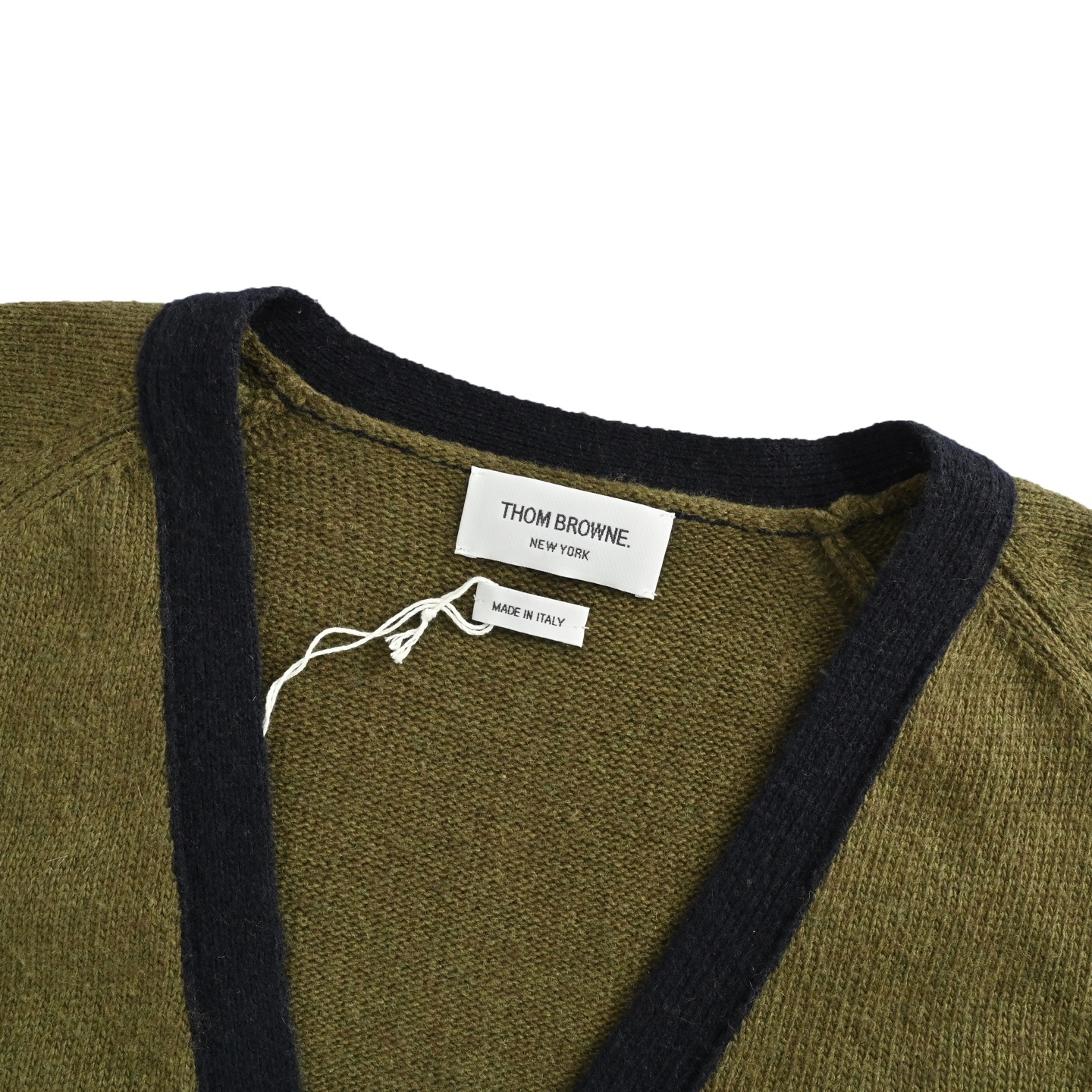 Thom Browne/汤姆布朗 23Fw 拼色羊毛开衫毛衣-Chinese UA Cheap High Quatity Brand Clothes Bags handbags Sneakers wholesale wholesaler seller from China Factory suppliers Fashion Clothing Shoes best Quality Beautiful Price Thom Browne/汤姆布朗 23Fw 拼色羊毛开衫毛衣