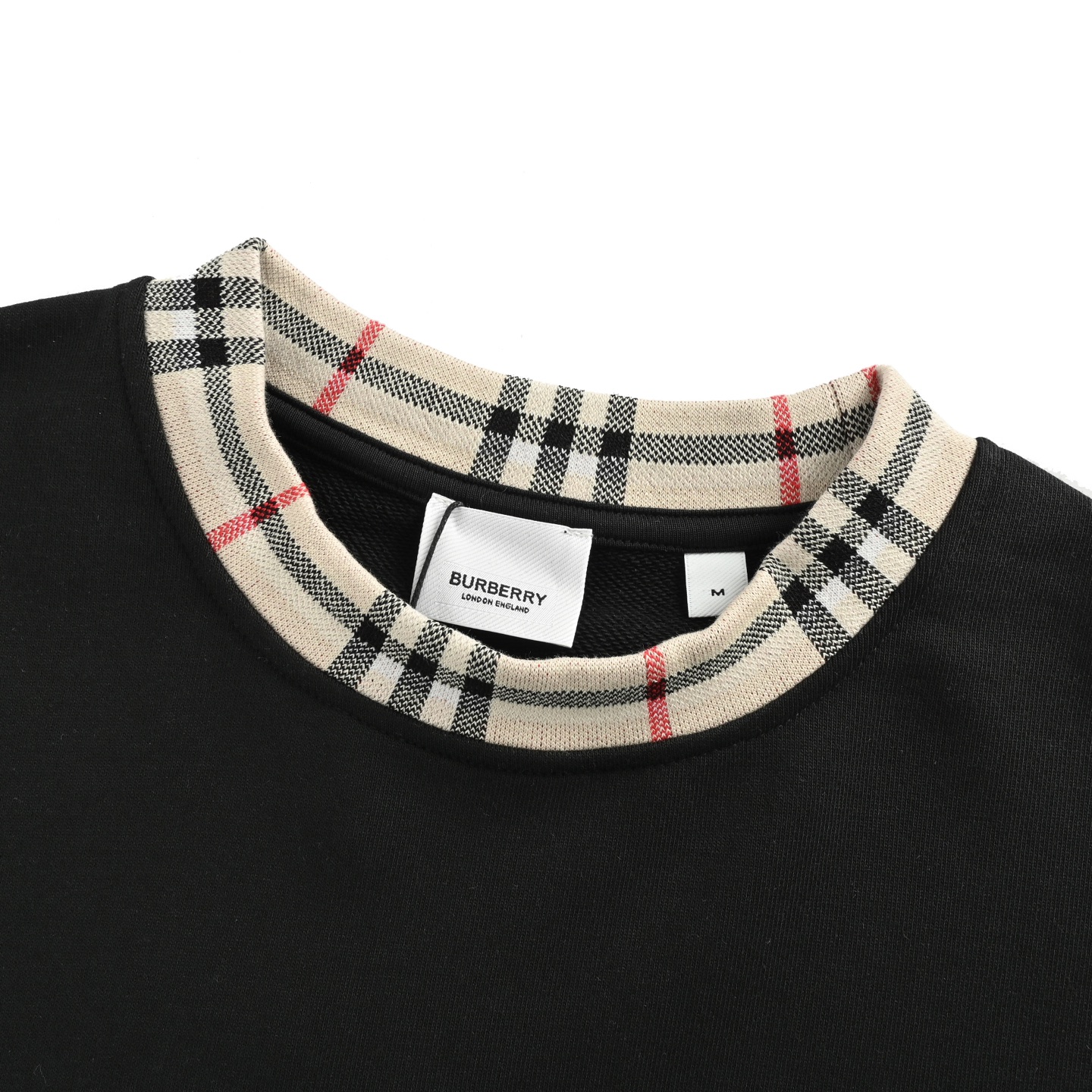 Burberry/巴宝莉 25Fw 格纹领口拼接刺绣小标圆领卫衣-Chinese UA Cheap High Quatity Brand Clothes Bags handbags Sneakers wholesale wholesaler seller from China Factory suppliers Fashion Clothing Shoes best Quality Beautiful Price Burberry/巴宝莉 25Fw 格纹领口拼接刺绣小标圆领卫衣