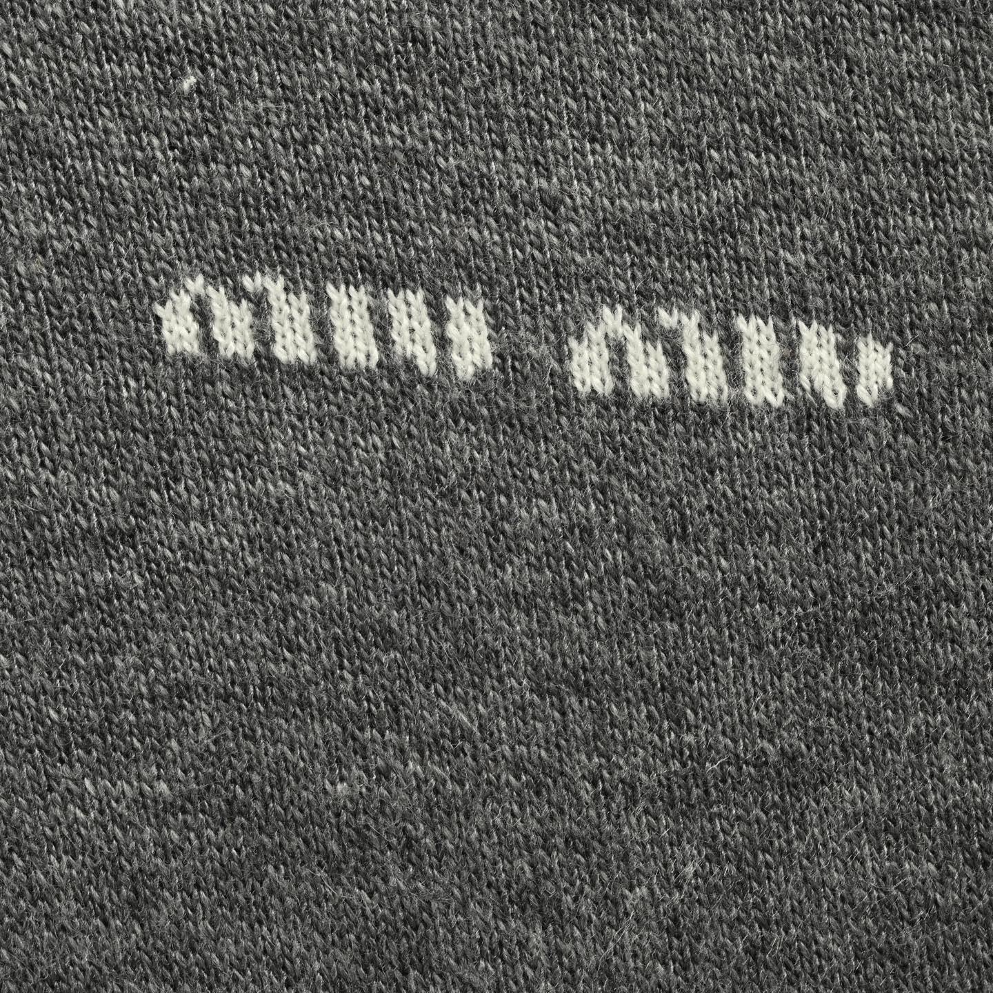 Miu Miu/缪缪 拼领假两件羊绒羊毛混纺POLO毛衣 Miu Miu/缪缪 拼领假两件羊绒羊毛混纺POLO毛衣