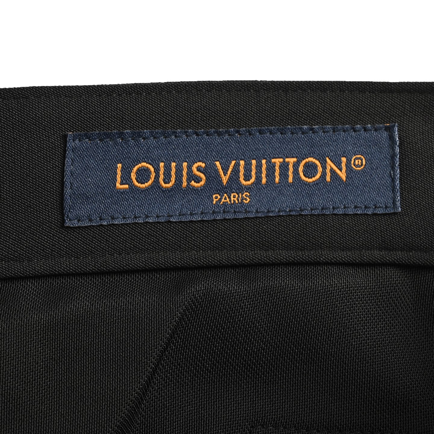 Louis Vuitton/路易威登 25Fw 铆钉休闲工装长裤-Chinese UA Cheap High Quatity Brand Clothes Bags handbags Sneakers wholesale wholesaler seller from China Factory suppliers Fashion Clothing Shoes best Quality Beautiful Price Louis Vuitton/路易威登 25Fw 铆钉休闲工装长裤