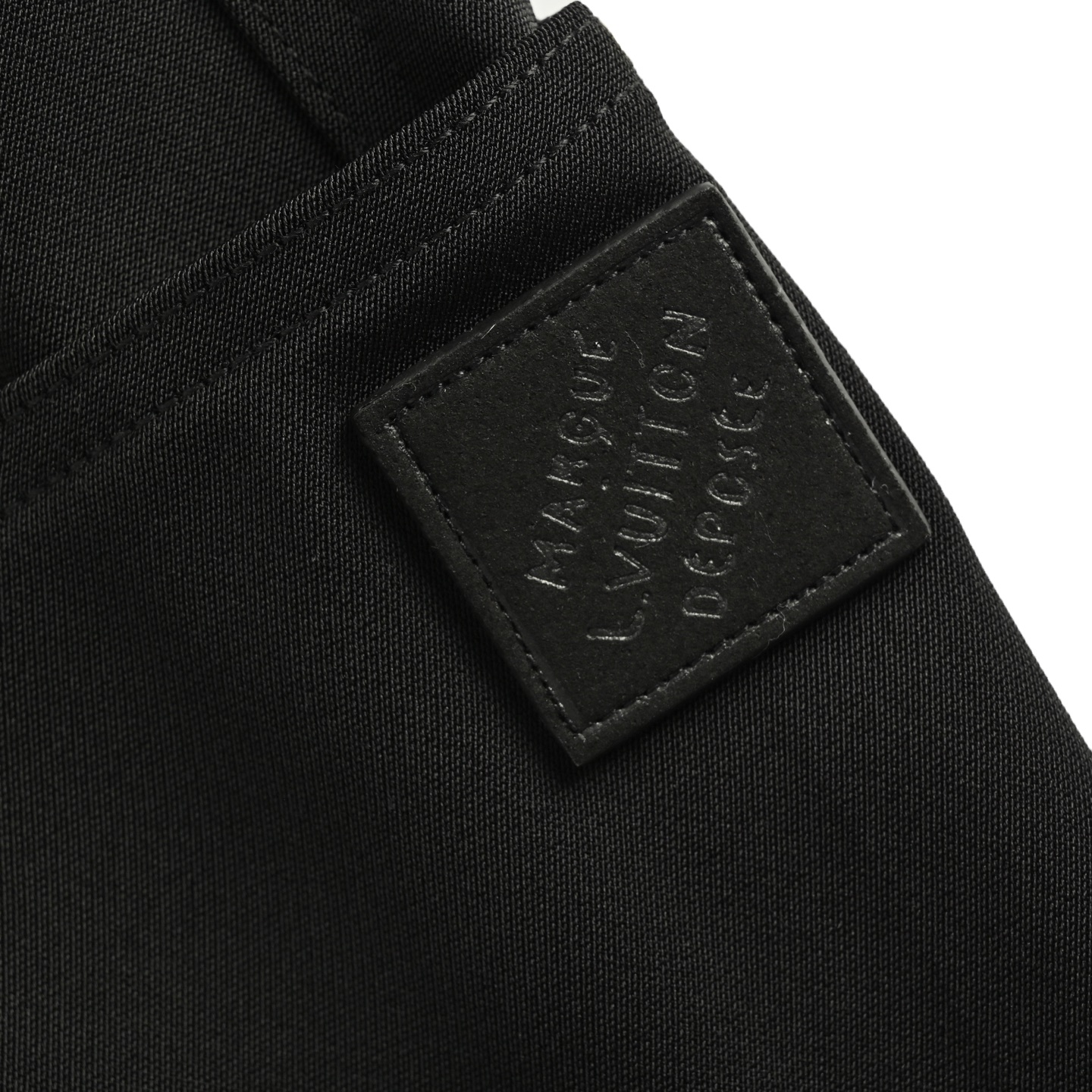 Louis Vuitton/路易威登 25Fw 铆钉休闲工装长裤-Chinese UA Cheap High Quatity Brand Clothes Bags handbags Sneakers wholesale wholesaler seller from China Factory suppliers Fashion Clothing Shoes best Quality Beautiful Price Louis Vuitton/路易威登 25Fw 铆钉休闲工装长裤