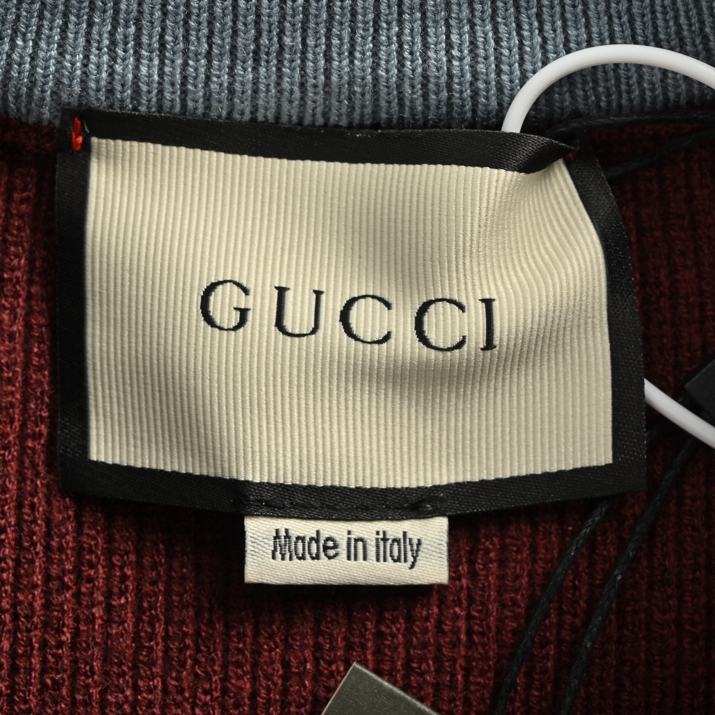 Gucci/古驰 25Fw 饰边嵌花圆领毛衣 Gucci 2025早春系列挚献多款经典风格单品 针织衫和Polo衫质感柔软-Chinese UA Cheap High Quatity Brand Clothes Bags handbags Sneakers wholesale wholesaler seller from China Factory suppliers Fashion Clothing Shoes best Quality Beautiful Price Gucci/古驰 25Fw 饰边嵌花圆领毛衣 Gucci 2025早春系列挚献多款经典风格单品 针织衫和Polo衫质感柔软