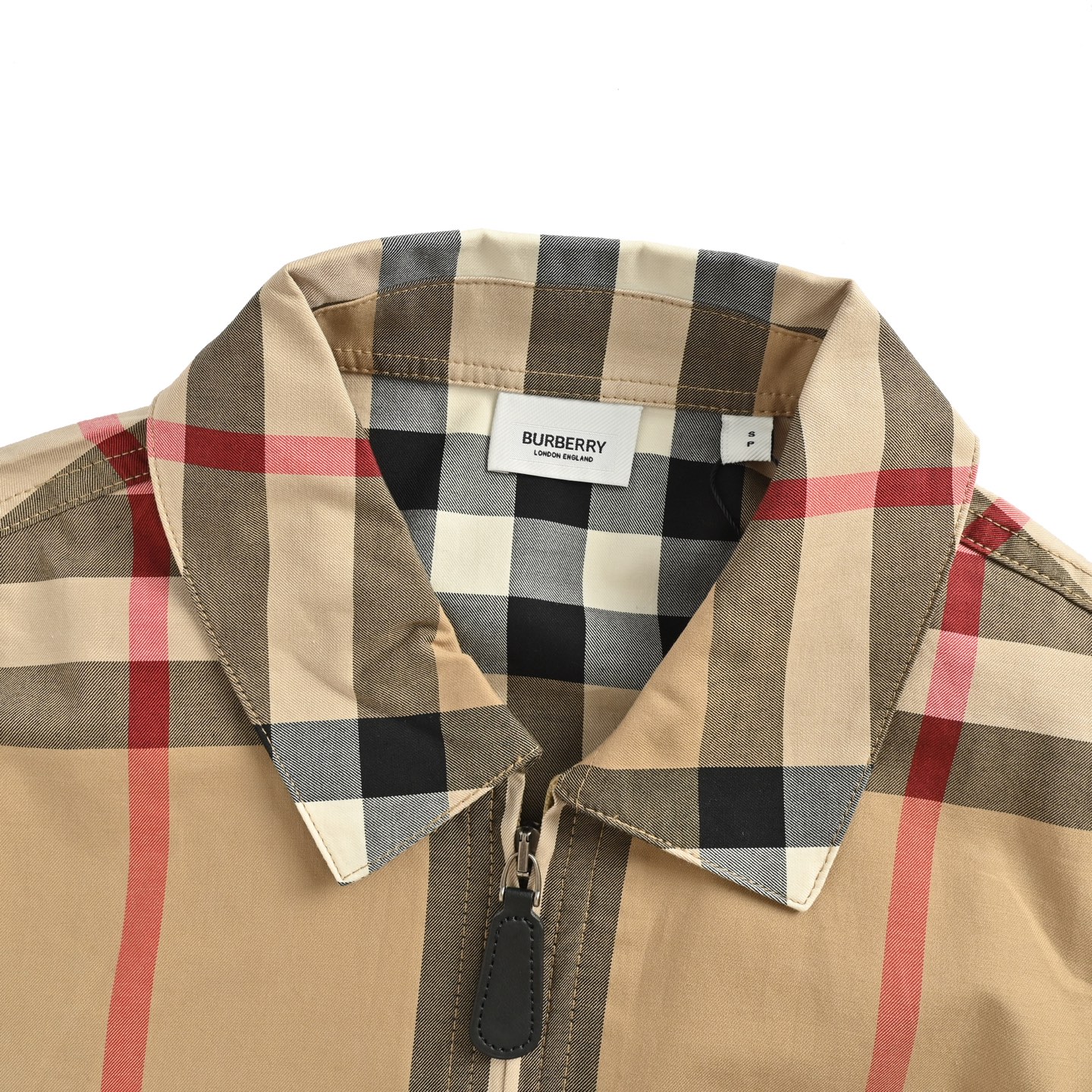 Burberry/巴宝莉 23Fw 大格纹翻领夹克外套-Chinese UA Cheap High Quatity Brand Clothes Bags handbags Sneakers wholesale wholesaler seller from China Factory suppliers Fashion Clothing Shoes best Quality Beautiful Price Burberry/巴宝莉 23Fw 大格纹翻领夹克外套