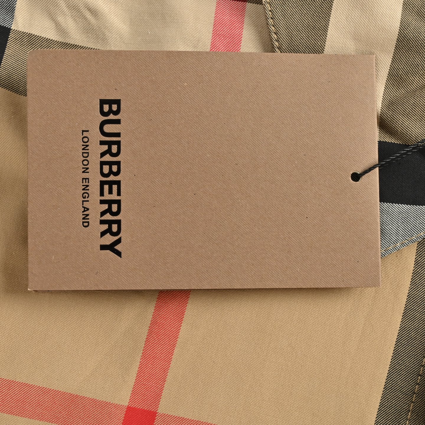 Burberry/巴宝莉 23Fw 大格纹翻领夹克外套-Chinese UA Cheap High Quatity Brand Clothes Bags handbags Sneakers wholesale wholesaler seller from China Factory suppliers Fashion Clothing Shoes best Quality Beautiful Price Burberry/巴宝莉 23Fw 大格纹翻领夹克外套