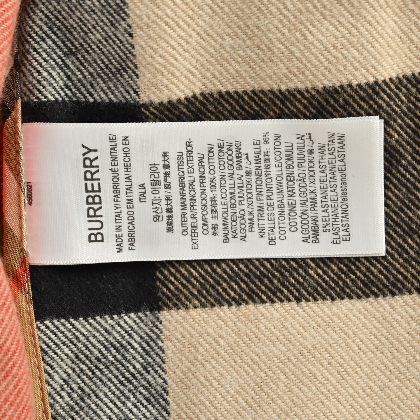 Burberry/巴宝莉 22Fw 裁片拼接格纹衬衫外套 一款臻至完美的衬衫夹克-Chinese UA Cheap High Quatity Brand Clothes Bags handbags Sneakers wholesale wholesaler seller from China Factory suppliers Fashion Clothing Shoes best Quality Beautiful Price Burberry/巴宝莉 22Fw 裁片拼接格纹衬衫外套 一款臻至完美的衬衫夹克