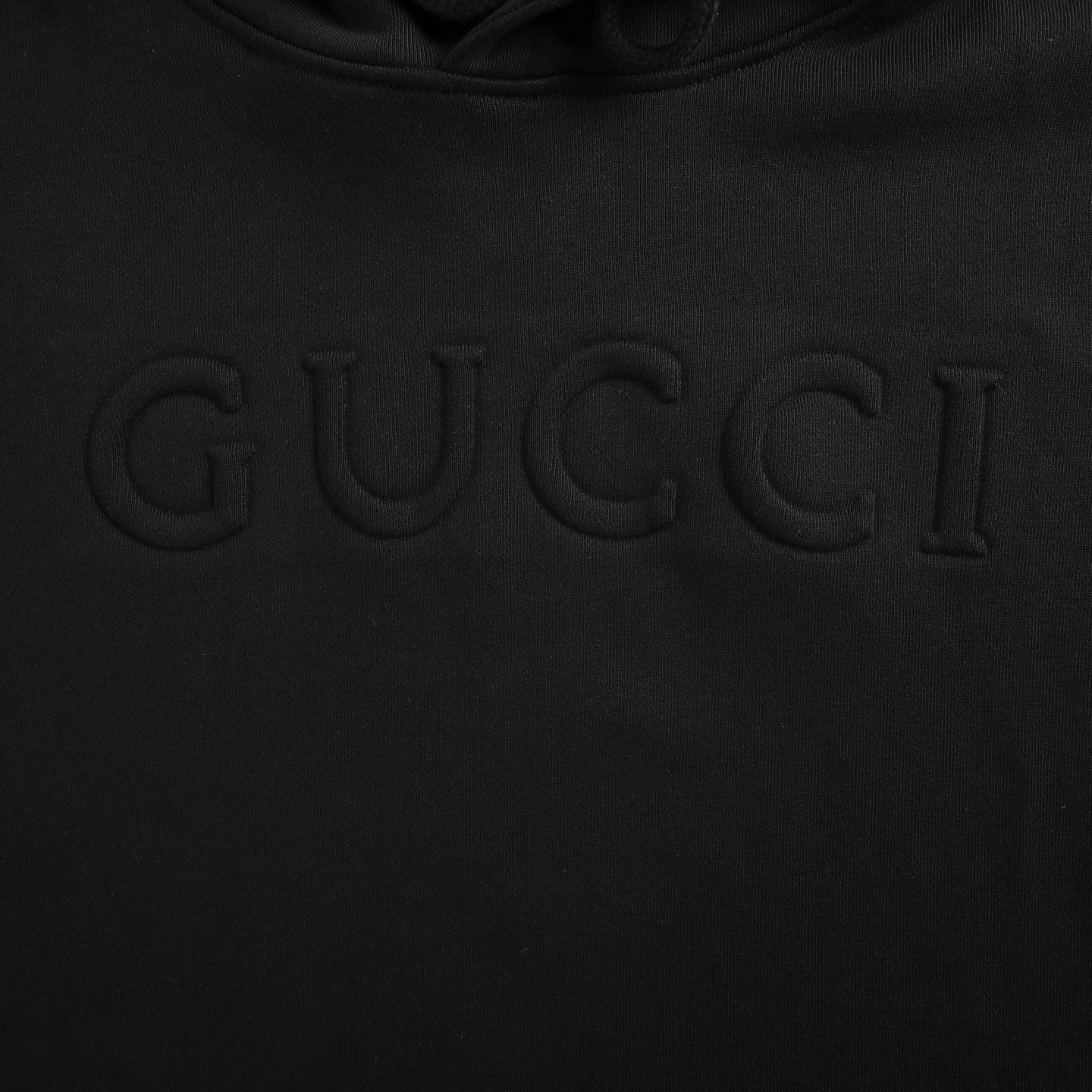 Gucci/古驰 25Fw 浮雕压花字母连帽卫衣 经典立体压印logo设计-Chinese UA Cheap High Quatity Brand Clothes Bags handbags Sneakers wholesale wholesaler seller from China Factory suppliers Fashion Clothing Shoes best Quality Beautiful Price Gucci/古驰 25Fw 浮雕压花字母连帽卫衣 经典立体压印logo设计