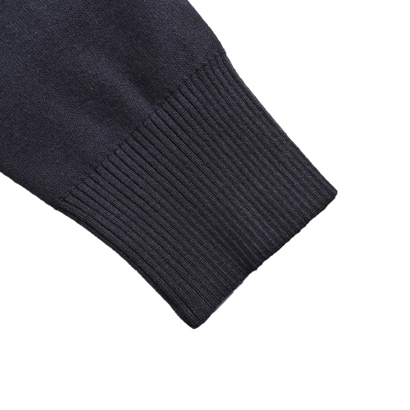 Thom Browne/汤姆布朗 25Fw 小狗提花开衫毛衣-Chinese UA Cheap High Quatity Brand Clothes Bags handbags Sneakers wholesale wholesaler seller from China Factory suppliers Fashion Clothing Shoes best Quality Beautiful Price Thom Browne/汤姆布朗 25Fw 小狗提花开衫毛衣