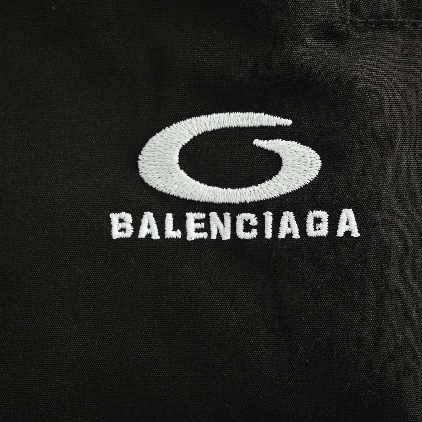 Balenciaga/巴黎世家 25Fw 五道杠半环纯黑梭织长裤 黑色-Chinese UA Cheap High Quatity Brand Clothes Bags handbags Sneakers wholesale wholesaler seller from China Factory suppliers Fashion Clothing Shoes best Quality Beautiful Price Balenciaga/巴黎世家 25Fw 五道杠半环纯黑梭织长裤 黑色