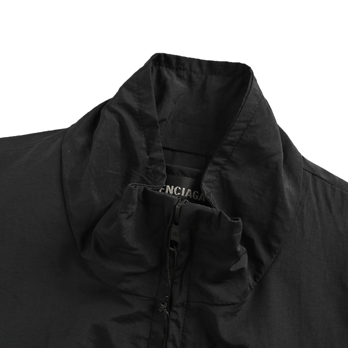 Balenciaga/ 巴黎世家 25Fw 大半环拼接黑白冲锋衣夹克 黑色-Chinese UA Cheap High Quatity Brand Clothes Bags handbags Sneakers wholesale wholesaler seller from China Factory suppliers Fashion Clothing Shoes best Quality Beautiful Price Balenciaga/ 巴黎世家 25Fw 大半环拼接黑白冲锋衣夹克 黑色