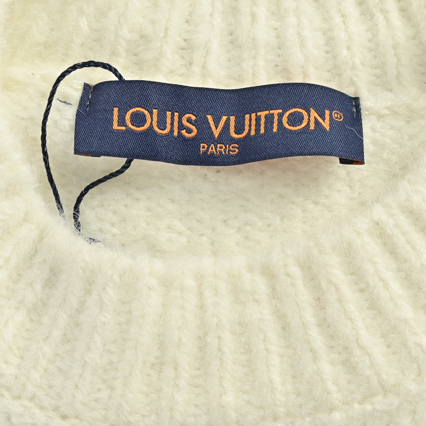 Louis Vuitton/路易威登 25Fw 刺绣珍珠徽标针织毛衣-Chinese wholesaler seller Clothes Bags handbags wholesale Shoes High Quatity wholesaler seller Cheap Sneakers from China Factory Chinese suppliers china wholesale clothing wholesaler seller Louis Vuitton/路易威登 25Fw 刺绣珍珠徽标针织毛衣