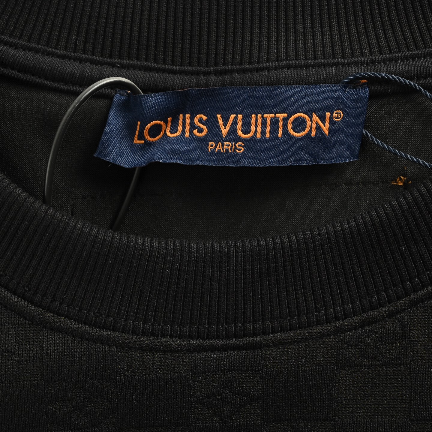 LouisVuitton/路易威登 棋盘格圆领卫衣 黑色白色-Chinese UA Cheap High Quatity Brand Clothes Bags handbags Sneakers wholesale wholesaler seller from China Factory suppliers Fashion Clothing Shoes best Quality Beautiful Price LouisVuitton/路易威登 棋盘格圆领卫衣 黑色白色