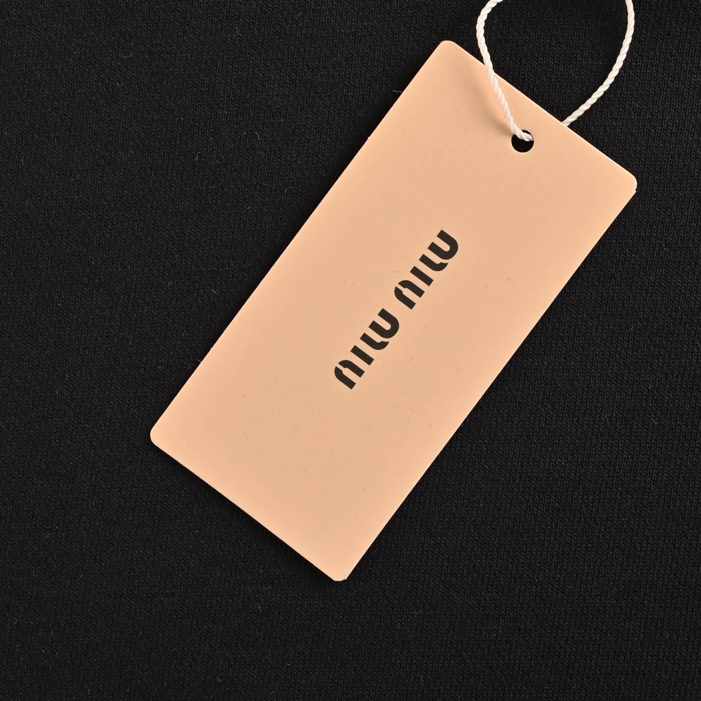 Miu Miu/缪缪 25Fw 烫钻字母圆领卫衣-Chinese UA Cheap High Quatity Brand Clothes Bags handbags Sneakers wholesale wholesaler seller from China Factory suppliers Fashion Clothing Shoes best Quality Beautiful Price Miu Miu/缪缪 25Fw 烫钻字母圆领卫衣