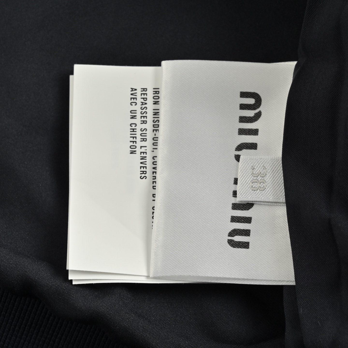 MiuMiu/缪缪 条纹领珠地棉字母拉链夹克外套 MiuMiu/缪缪 条纹领珠地棉字母拉链夹克外套