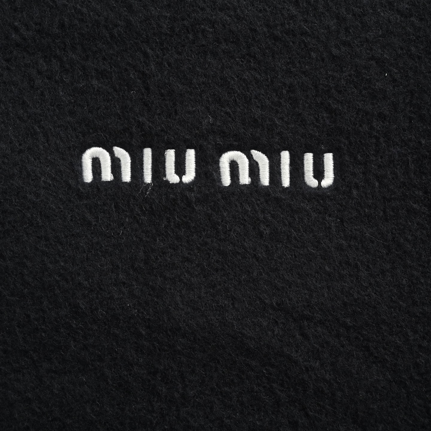 Miu Miu 25Fw Miu小标摇粒绒连帽外套-Chinese UA Cheap High Quatity Brand Clothes Bags handbags Sneakers wholesale wholesaler seller from China Factory suppliers Fashion Clothing Shoes best Quality Beautiful Price Miu Miu 25Fw Miu小标摇粒绒连帽外套
