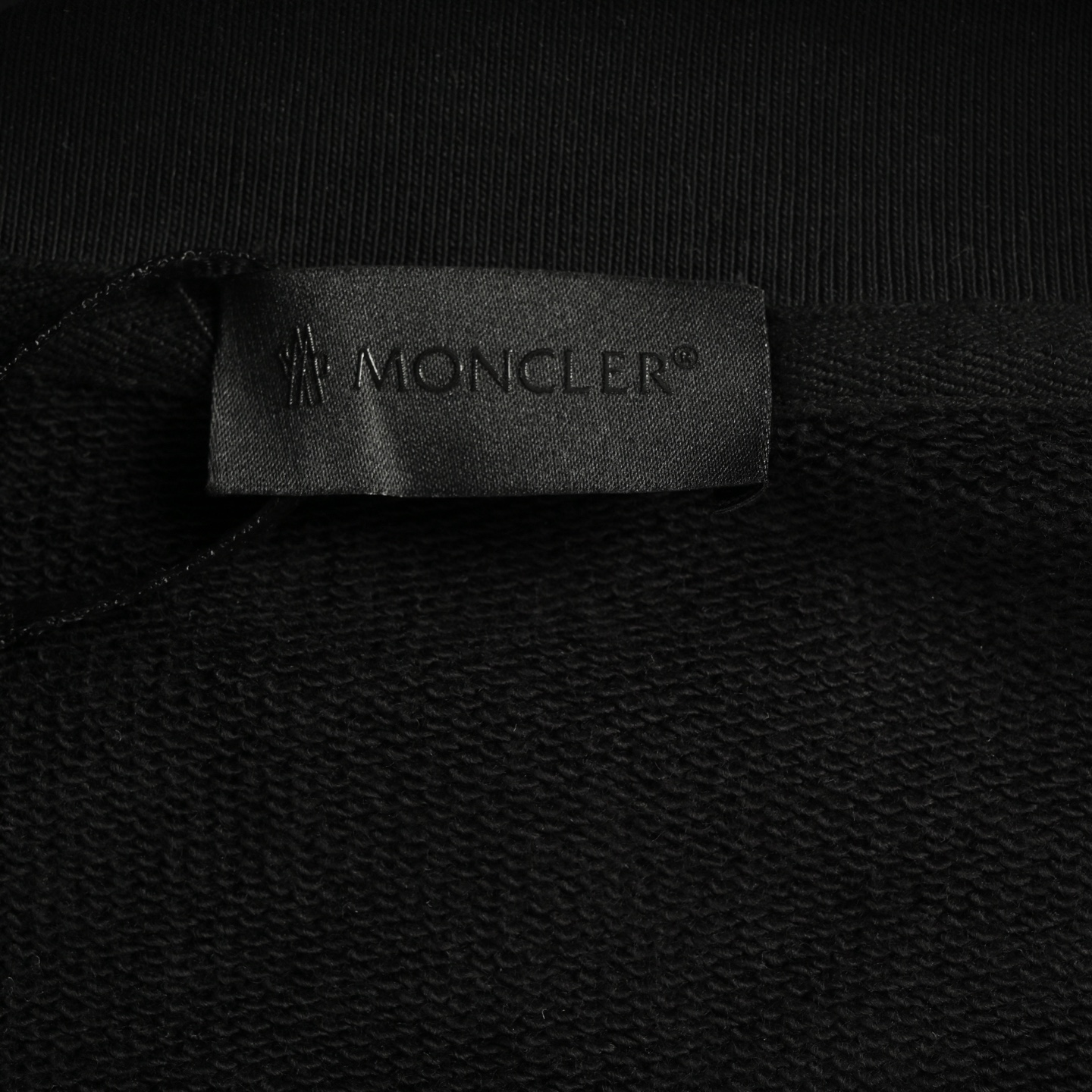 Moncler/蒙口 25Fw 手臂织带夹克外套-Chinese UA Cheap High Quatity Brand Clothes Bags handbags Sneakers wholesale wholesaler seller from China Factory suppliers Fashion Clothing Shoes best Quality Beautiful Price Moncler/蒙口 25Fw 手臂织带夹克外套