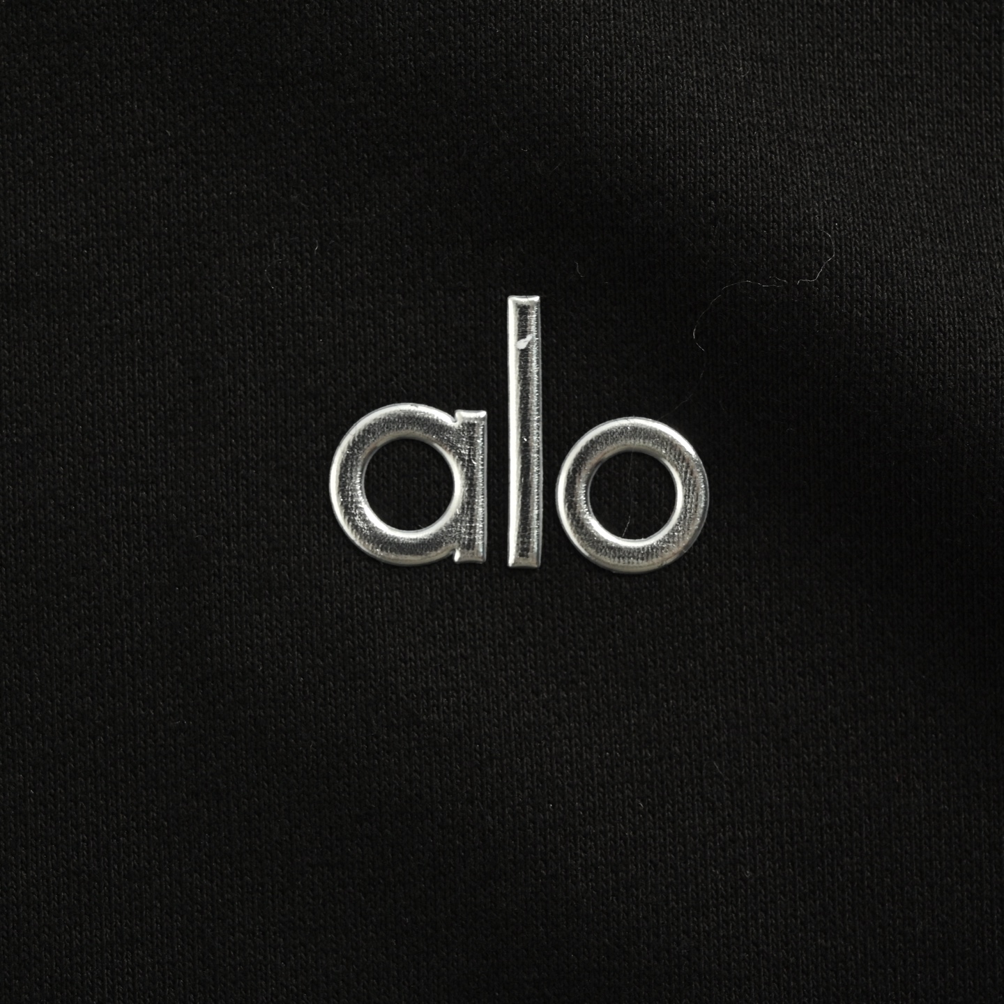 ALO 25Fw 压胶银标半拉链卫衣 Accolade四分之一拉链套头衫 ALO 25Fw 压胶银标半拉链卫衣 Accolade四分之一拉链套头衫