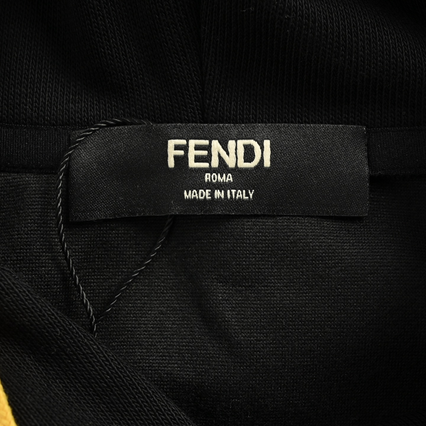 Fendi/芬迪 25Fw 毛巾绣贴布眼睛连帽卫衣-Chinese UA Cheap High Quatity Brand Clothes Bags handbags Sneakers wholesale wholesaler seller from China Factory suppliers Fashion Clothing Shoes best Quality Beautiful Price Fendi/芬迪 25Fw 毛巾绣贴布眼睛连帽卫衣