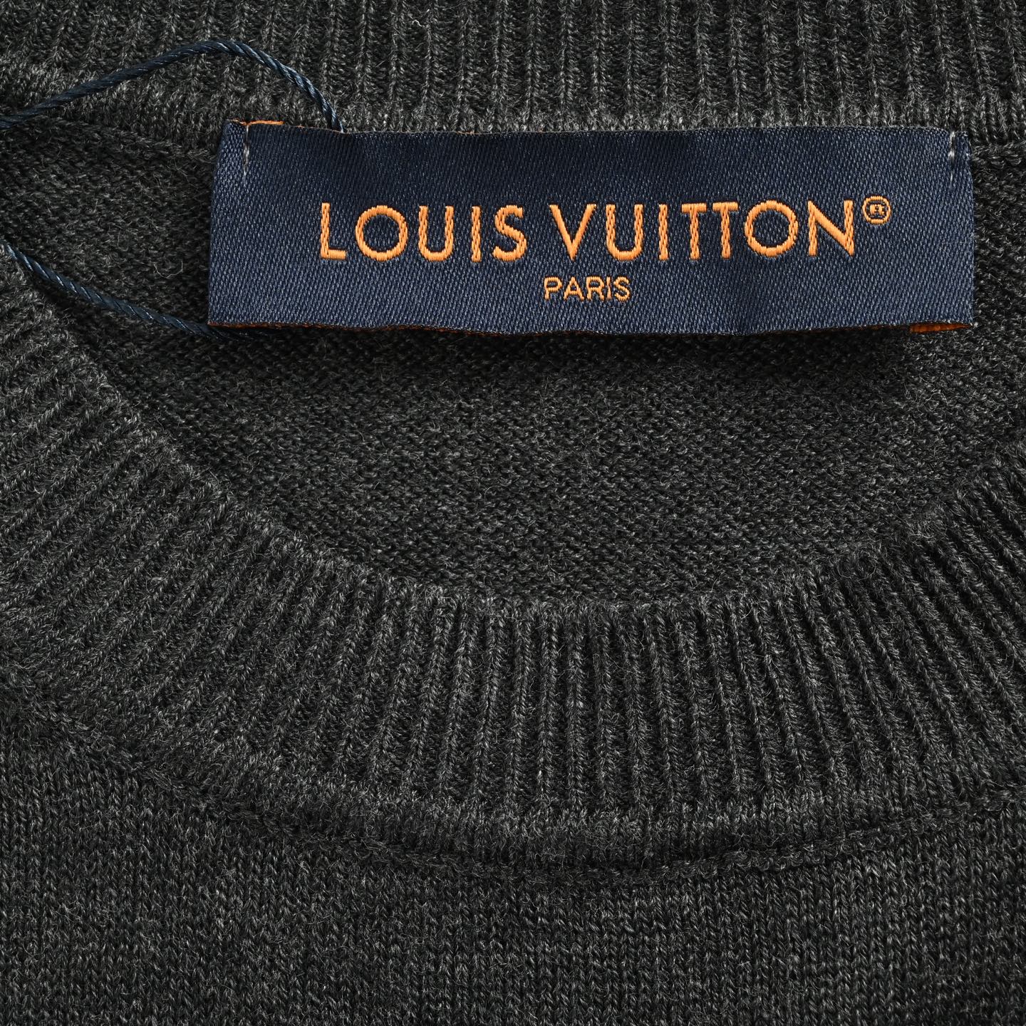 Louis Vuitton/路易威登 25Fw 袖口老花提花羊绒毛衣 Louis Vuitton/路易威登 25Fw 袖口老花提花羊绒毛衣