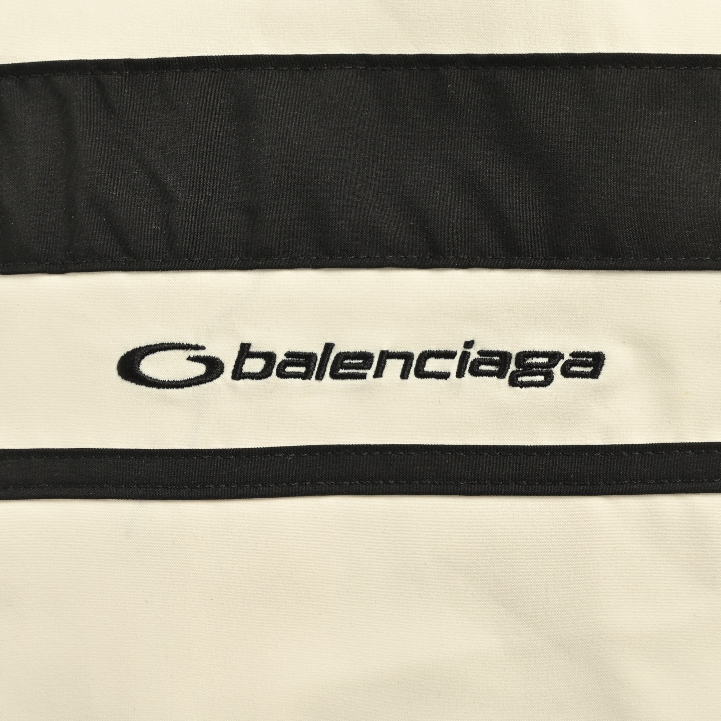 Balenciaga/巴黎世家 25Fw 撞色拼接套装夹克外套-Chinese UA Cheap High Quatity Brand Clothes Bags handbags Sneakers wholesale wholesaler seller from China Factory suppliers Fashion Clothing Shoes best Quality Beautiful Price Balenciaga/巴黎世家 25Fw 撞色拼接套装夹克外套