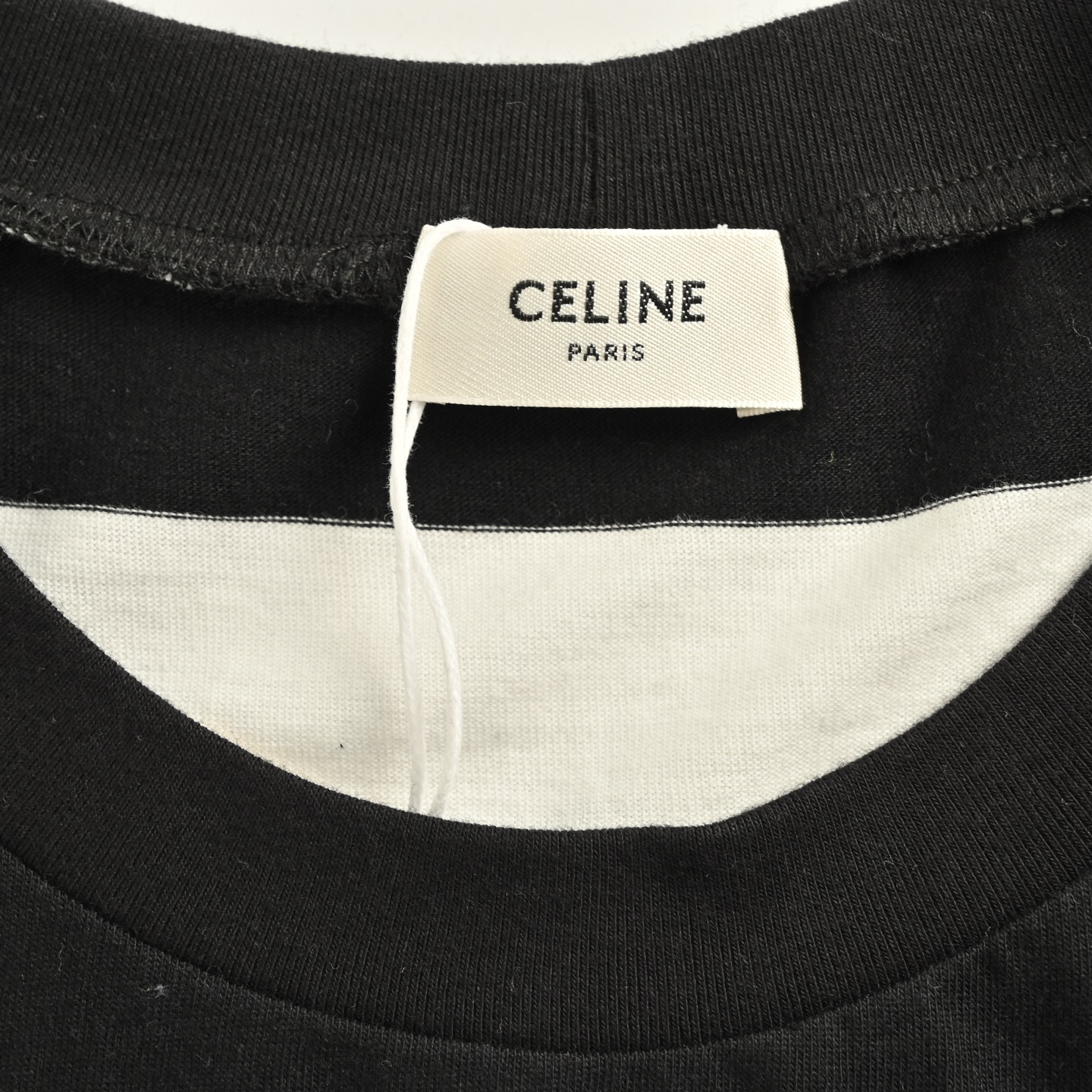 Celine/赛琳 凯旋门黑白条纹短袖-Chinese UA Cheap High Quatity Brand Clothes Bags handbags Sneakers wholesale wholesaler seller from China Factory suppliers Fashion Clothing Shoes best Quality Beautiful Price Celine/赛琳 凯旋门黑白条纹短袖