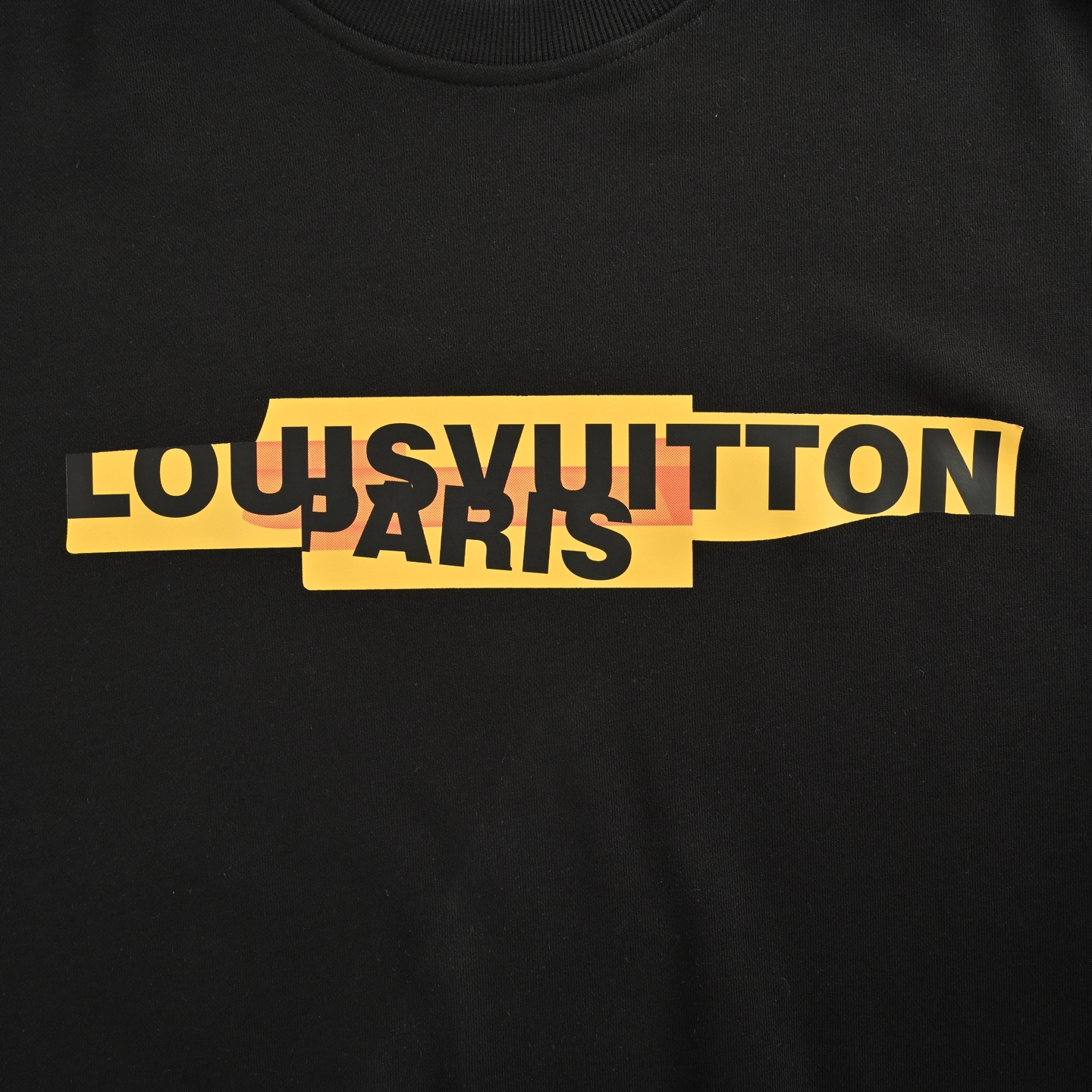 Louis Vuitton/路易威登 25Fw 胶带印花圆领卫衣-Chinese UA Cheap High Quatity Brand Clothes Bags handbags Sneakers wholesale wholesaler seller from China Factory suppliers Fashion Clothing Shoes best Quality Beautiful Price Louis Vuitton/路易威登 25Fw 胶带印花圆领卫衣