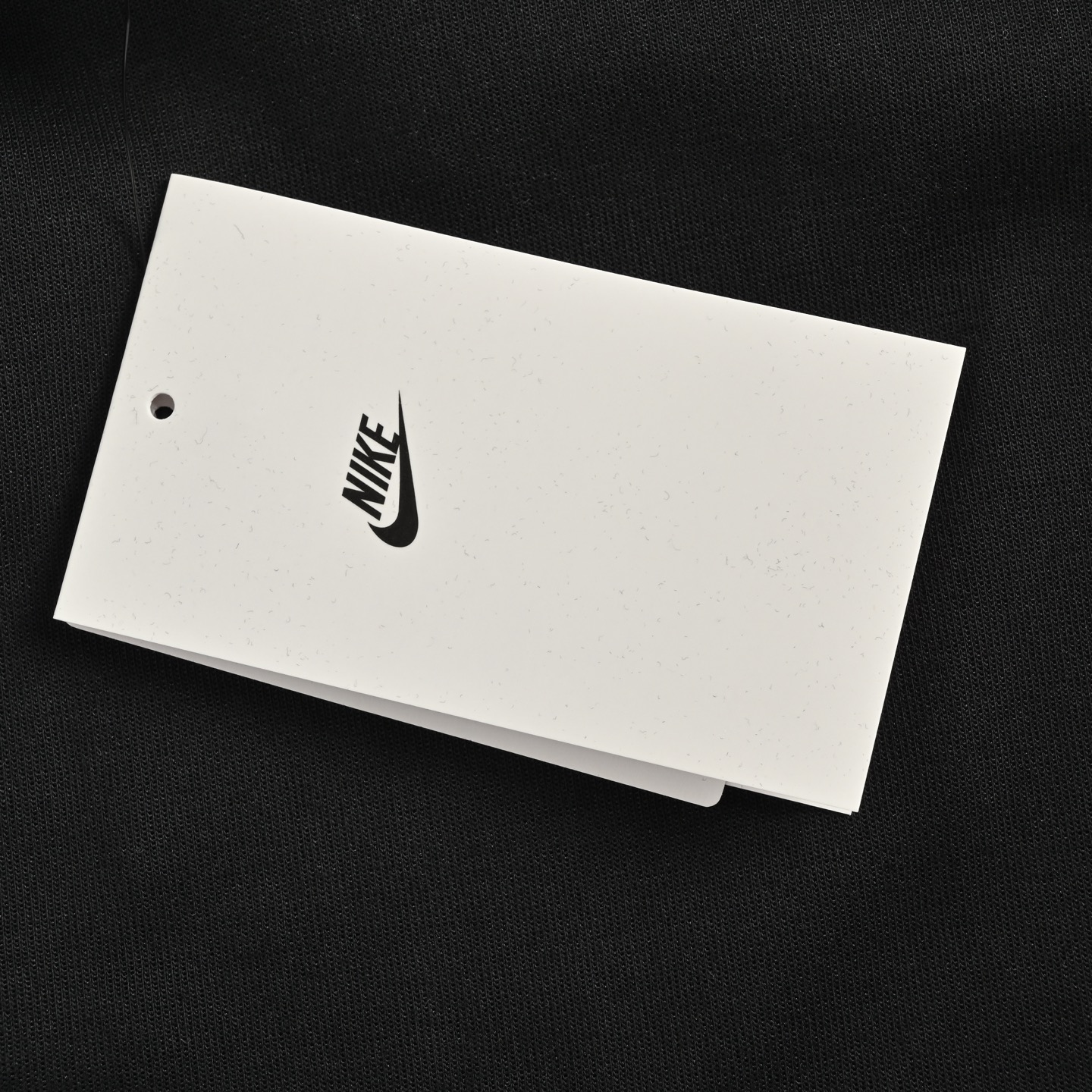 Nike/耐克 tech fleece系列风行者小标连帽外套 Nike/耐克 tech fleece系列风行者小标连帽外套