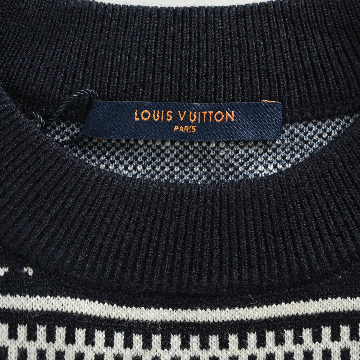 Louis Vuitton/路易威登 25Fw 滑雪系列提花毛衣-High Quatity Cheap Brand wholesale wholesaler seller Clothes Bags handbags Sneakers Top Fashion Clothing Shoes from China Factory Chinese suppliers best Quality Beautiful Price Louis Vuitton/路易威登 25Fw 滑雪系列提花毛衣