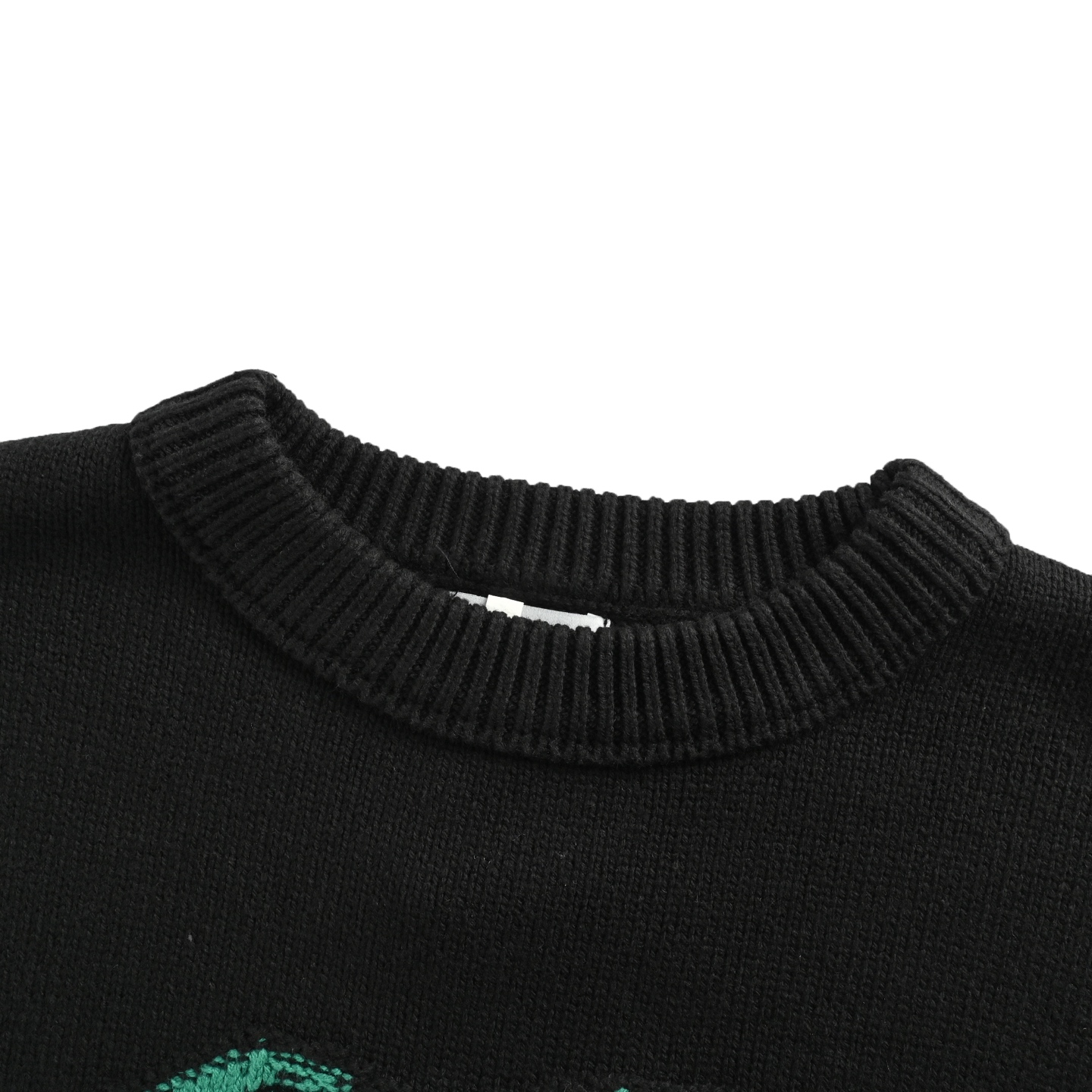Charil Lucian 25Fw 恐龙提花圆领毛衣 32S定染全精高捻棉和13S貂绒纱线 Charil Lucian 25Fw 恐龙提花圆领毛衣 32S定染全精高捻棉和13S貂绒纱线