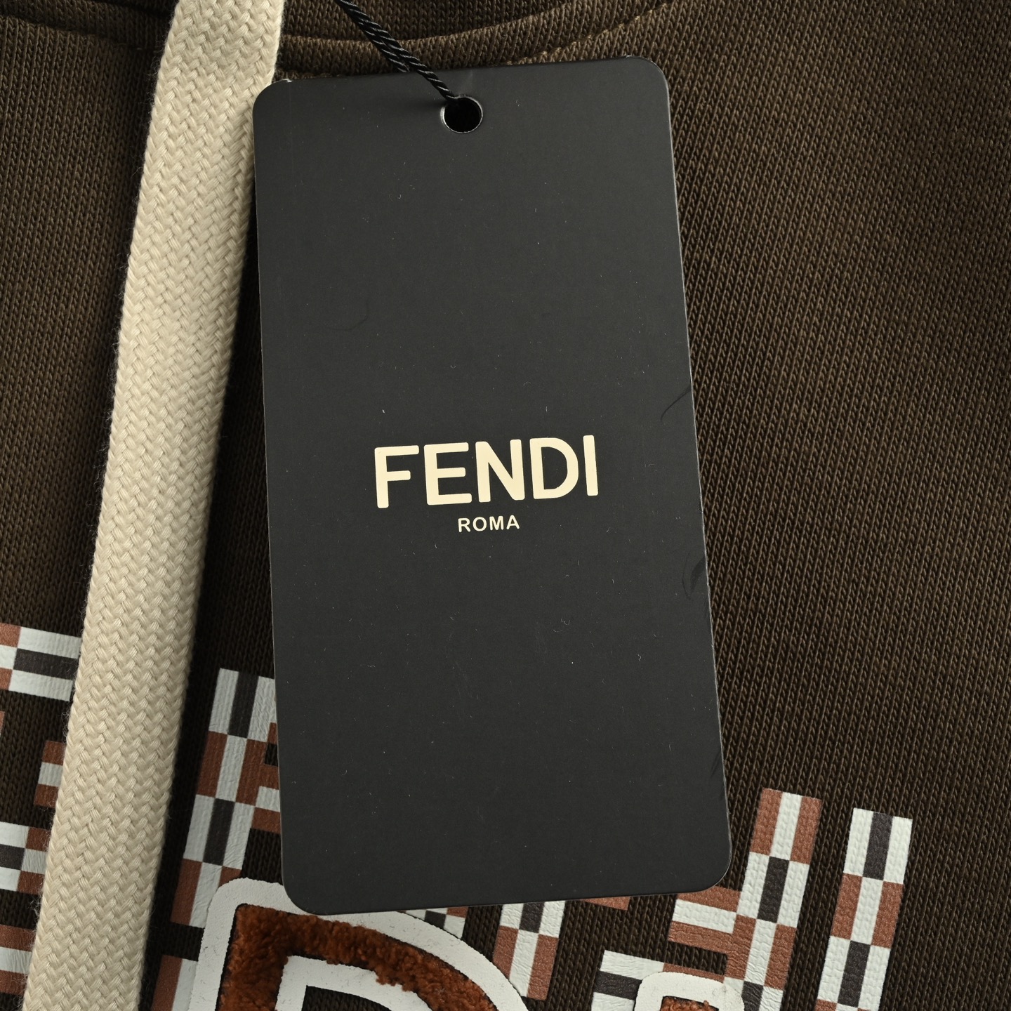 Fendi/芬迪 25Fw FF毛巾绣字母贴布连帽卫衣 芬迪新款连帽卫衣卫衣 Fendi/芬迪 25Fw FF毛巾绣字母贴布连帽卫衣 芬迪新款连帽卫衣卫衣