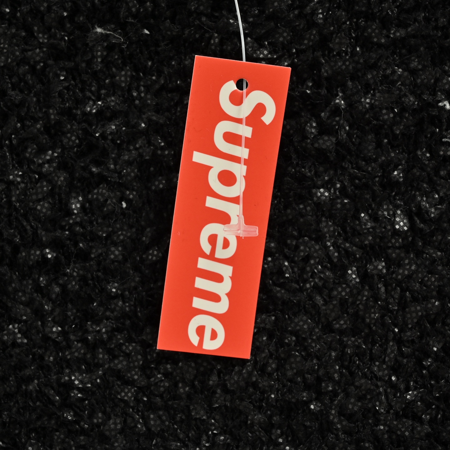 Supreme 25Fw 弧形字母毛绒圆领毛衣 Supreme 25Fw 弧形字母毛绒圆领毛衣