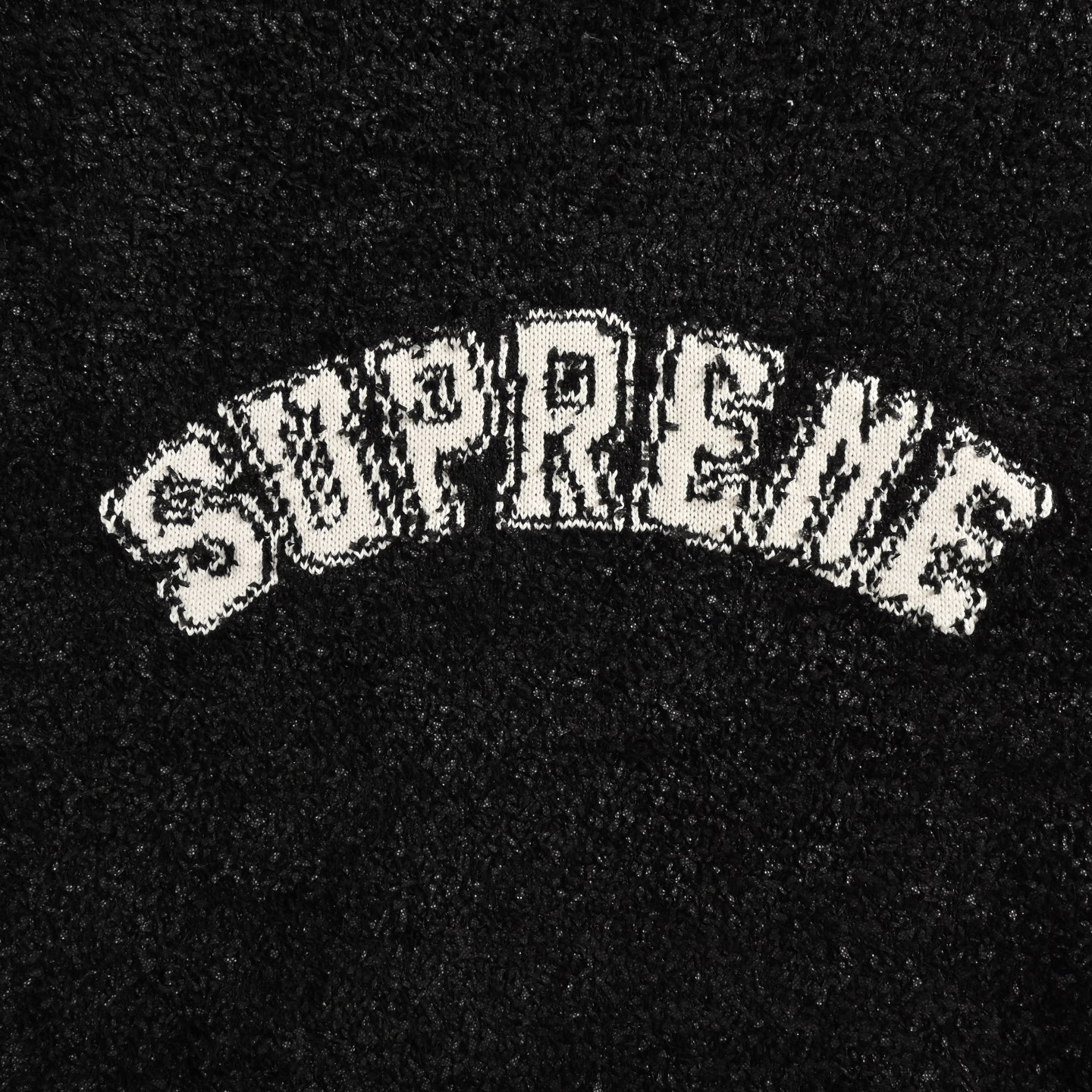 Supreme 25Fw 弧形字母毛绒圆领毛衣 Supreme 25Fw 弧形字母毛绒圆领毛衣