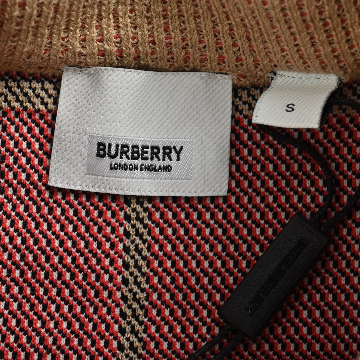 Burberry/巴宝莉 25Fw 大格纹圆领毛衣 品牌格经典纹提花精纺图案 Burberry/巴宝莉 25Fw 大格纹圆领毛衣 品牌格经典纹提花精纺图案