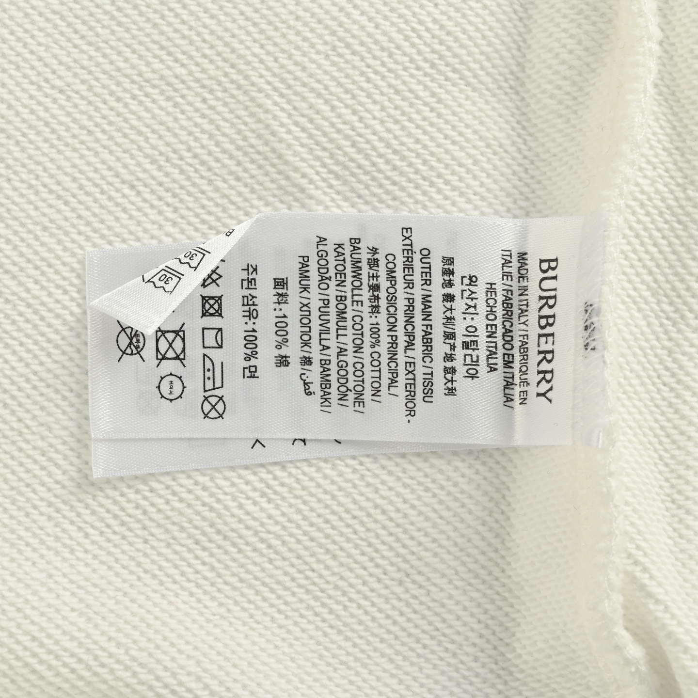 Burberry 巴宝莉 25Fw 卡通围巾小熊圆领卫衣-Chinese UA Cheap High Quatity Brand Clothes Bags handbags Sneakers wholesale wholesaler seller from China Factory suppliers Fashion Clothing Shoes best Quality Beautiful Price Burberry 巴宝莉 25Fw 卡通围巾小熊圆领卫衣