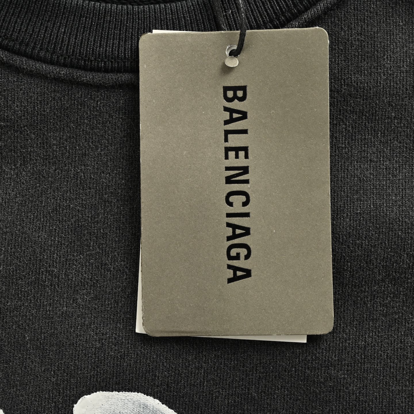 Balenciaga/巴黎世家 双B水洗草写字母印花圆领卫衣 Balenciaga/巴黎世家 双B水洗草写字母印花圆领卫衣