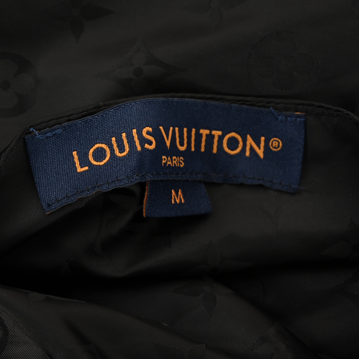 Louis Vuitton/路易威登 25Fw 暗纹老花拼接双面毛衣夹克-High Quatity Cheap Brand wholesale wholesaler seller Clothes Bags handbags Sneakers Top Fashion Clothing Shoes from China Factory Chinese suppliers best Quality Beautiful Price Louis Vuitton/路易威登 25Fw 暗纹老花拼接双面毛衣夹克