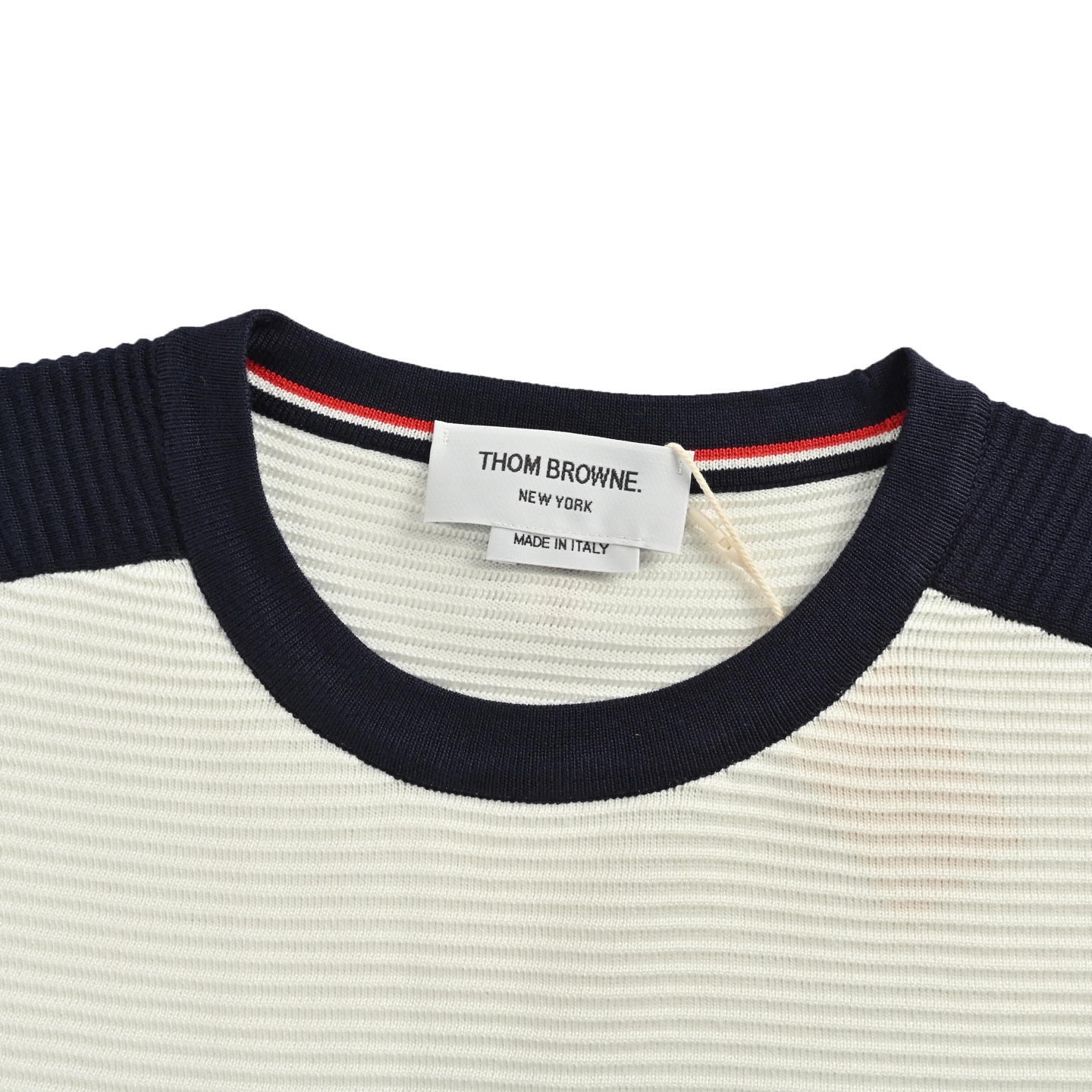 Thom Browne/汤姆布朗 25Fw 水波纹圆领卫衣 Thom Browne/汤姆布朗 25Fw 水波纹圆领卫衣