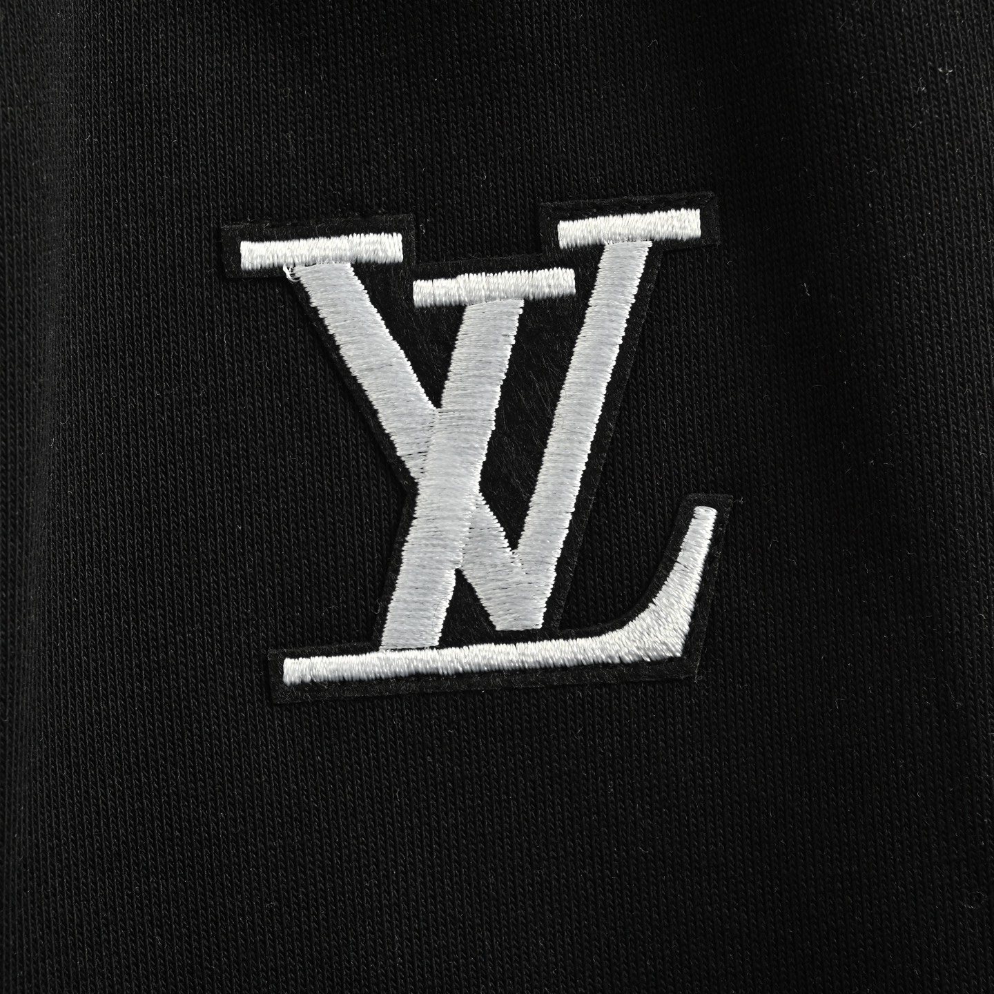 Louis Vuitton/路易威登 25Fw 刺绣字母徽标长裤 Louis Vuitton/路易威登 25Fw 刺绣字母徽标长裤