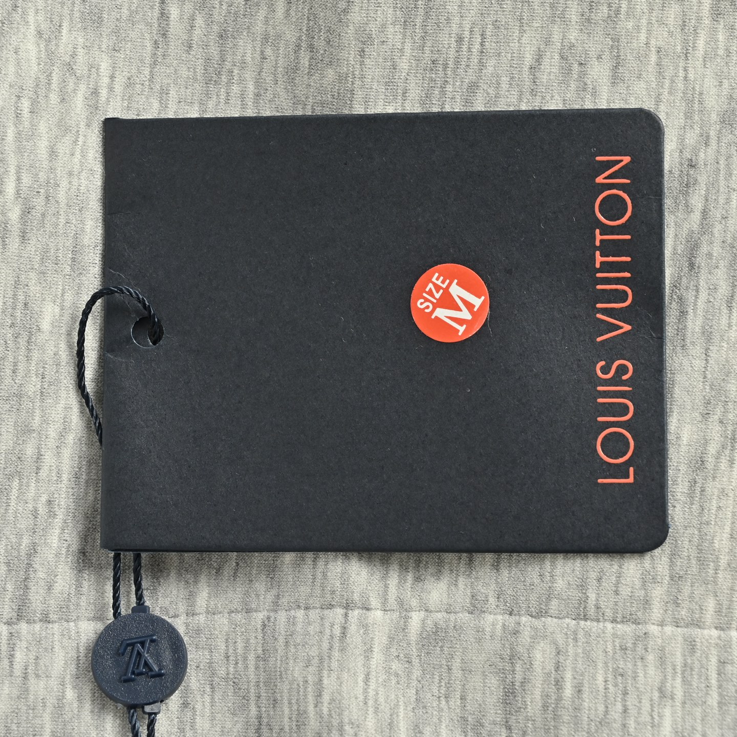 LouisVuitton/路易威登 全幅字母烧花毛巾绣拉链连帽外套