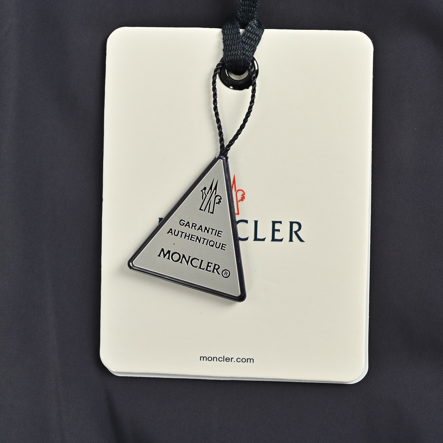 Moncler/蒙口 25Fw 徽标织带尼龙冲锋衣夹克外套-High Quatity Cheap Brand wholesale wholesaler seller Clothes Bags handbags Sneakers Top Fashion Clothing Shoes from China Factory Chinese suppliers best Quality Beautiful Price Moncler/蒙口 25Fw 徽标织带尼龙冲锋衣夹克外套