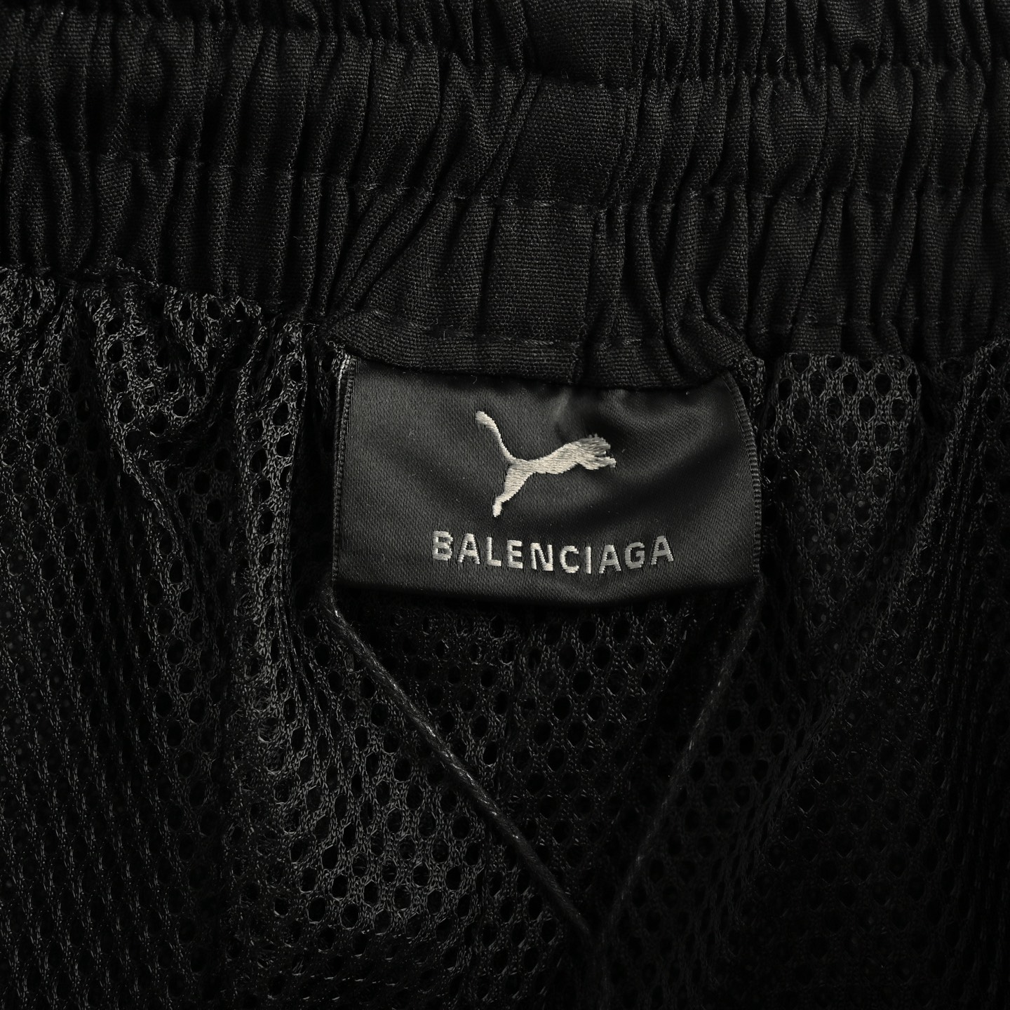 Balenciaga/巴黎世家 25Fw 黑灰巴黎彪马长裤