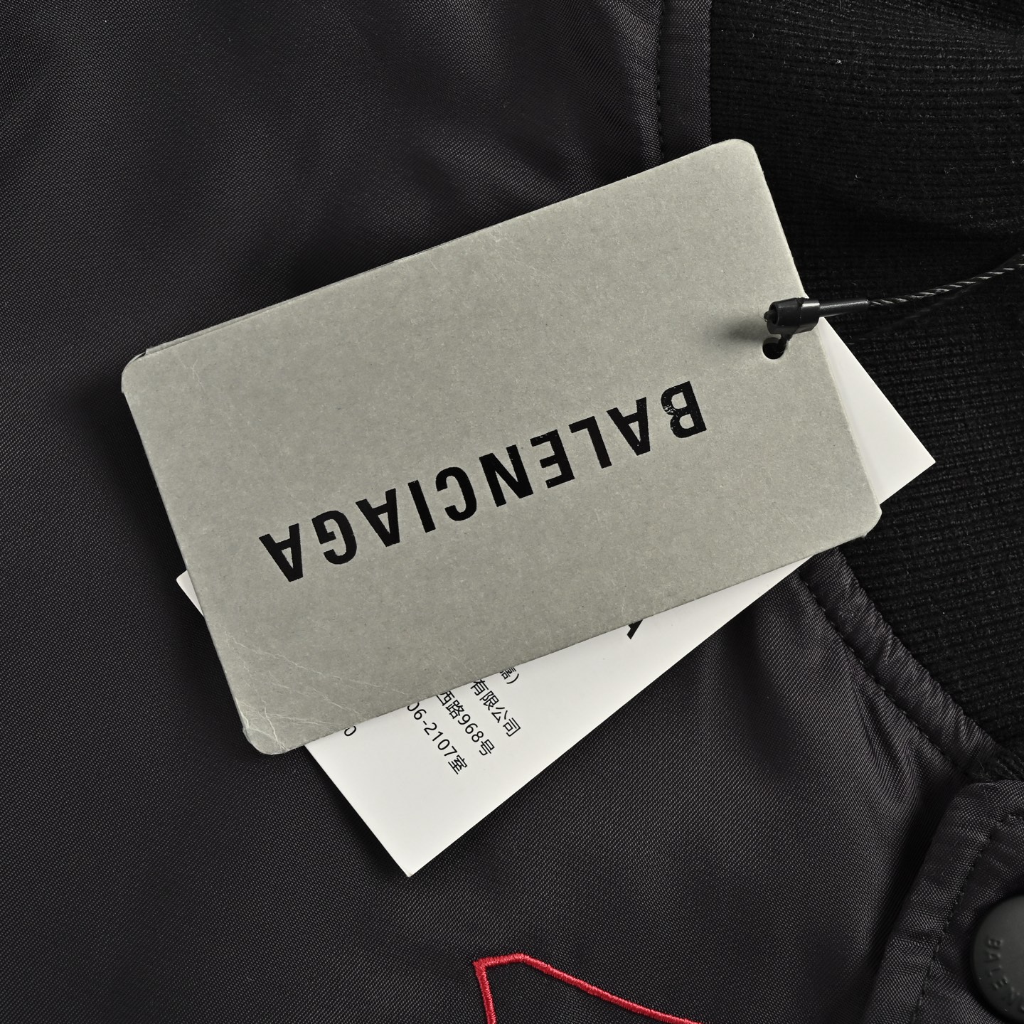 Balenciaga/巴黎世家 24Fw 曼联队标刺绣棉服外套 薄夹棉款