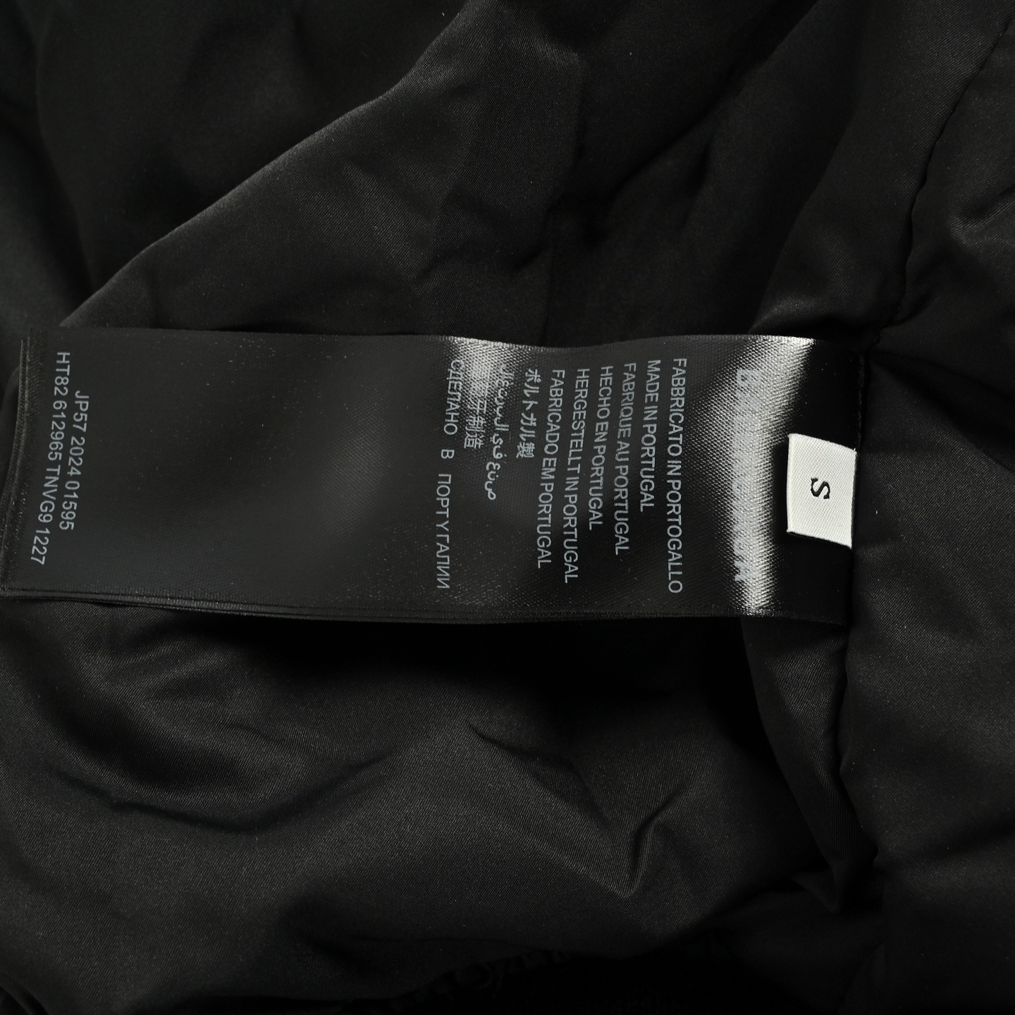 Balenciaga/巴黎世家 24Fw 曼联队标刺绣棉服外套 薄夹棉款