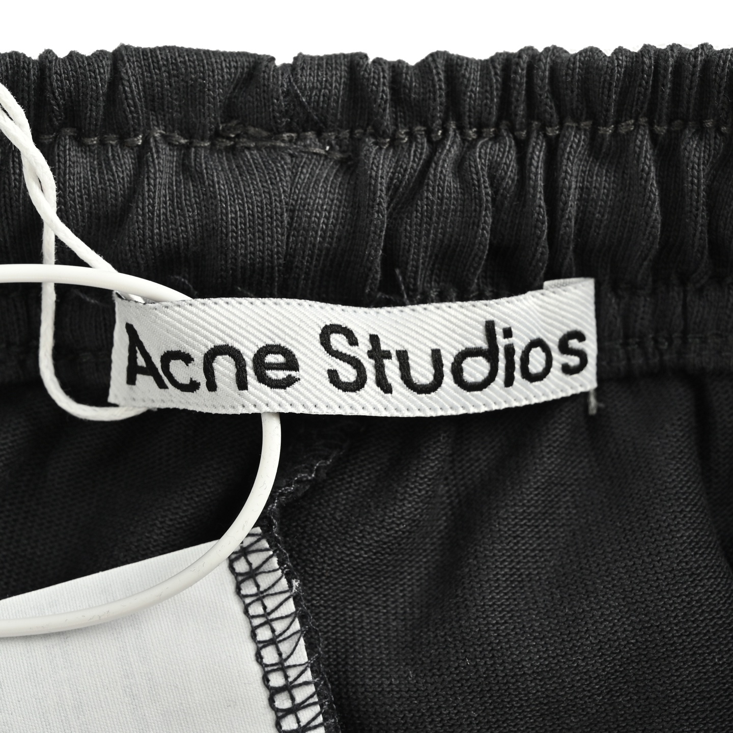 Acne Studios 25Fw 口袋徽标印花长裤 Acne Studios 25Fw 口袋徽标印花长裤