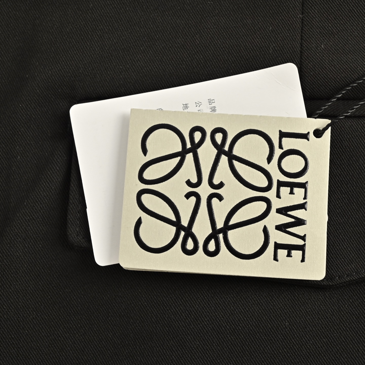 Loewe/罗意威 25Fw 搭扣阔腿长裤 定制棉质斜纹精纺料 Loewe/罗意威 25Fw 搭扣阔腿长裤 定制棉质斜纹精纺料