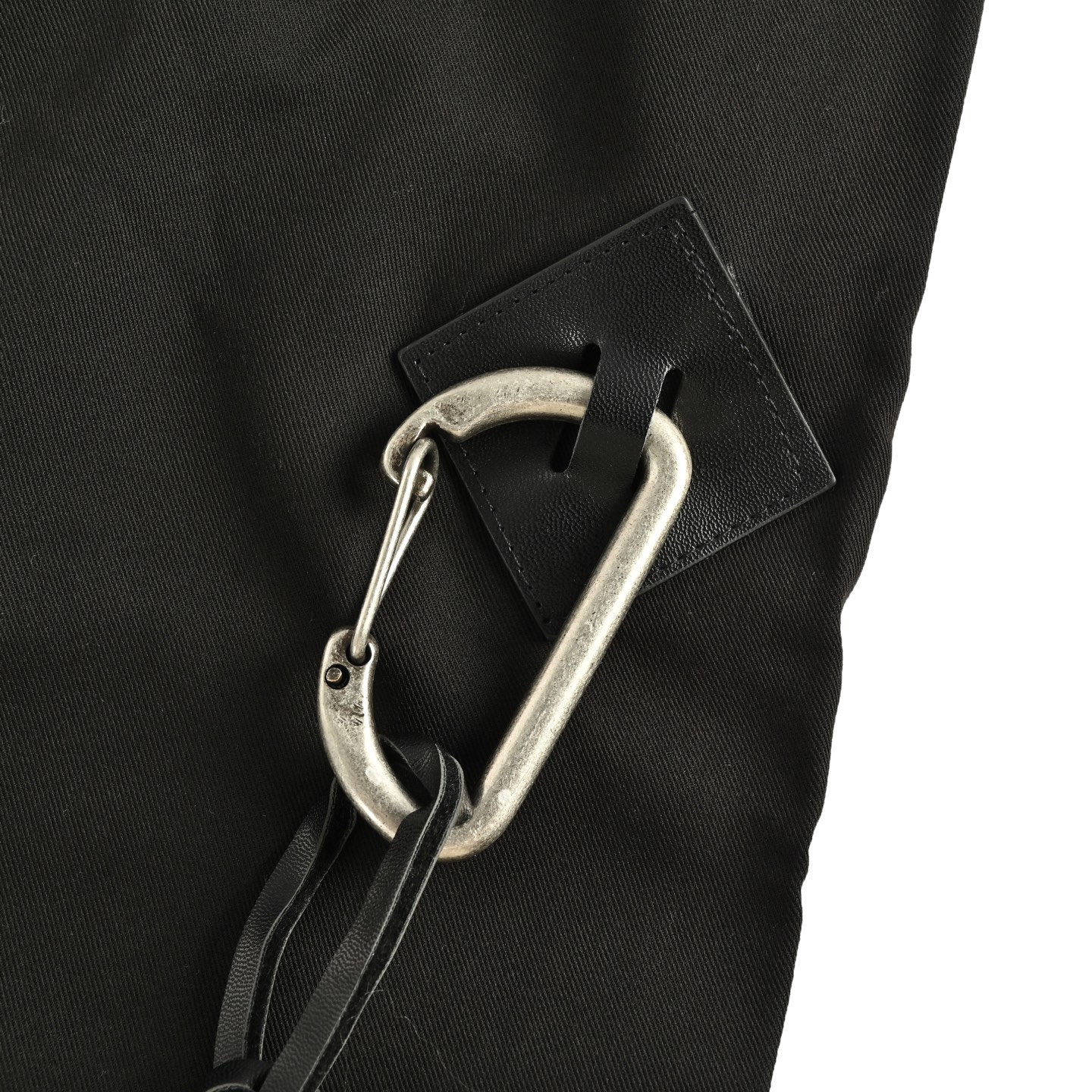 Loewe/罗意威 25Fw 搭扣阔腿长裤 定制棉质斜纹精纺料 Loewe/罗意威 25Fw 搭扣阔腿长裤 定制棉质斜纹精纺料