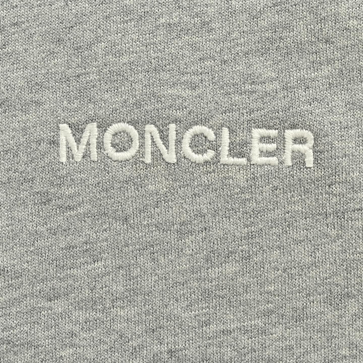 Moncler/蒙口 25Fw 藤原浩圆环印花圆领卫衣