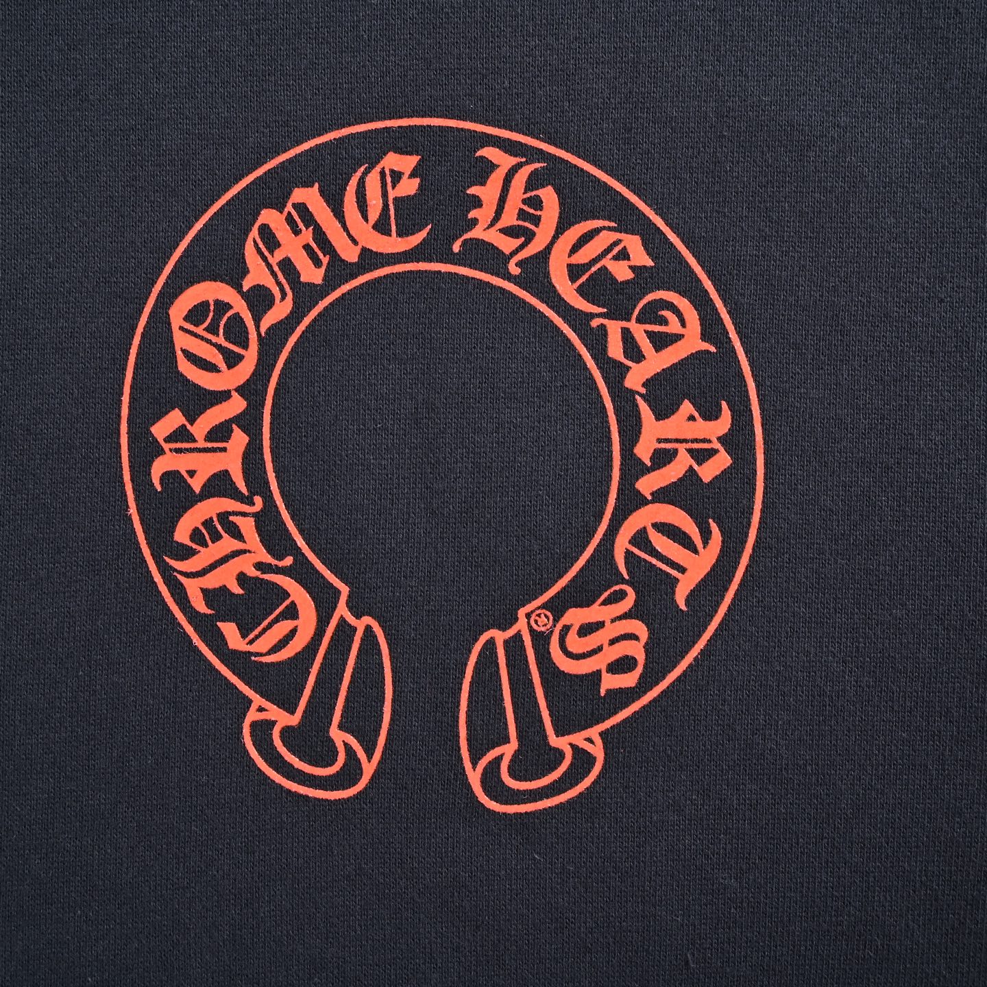 Chrome Hearts/克罗心 25Fw 藏青红梵文卷轴连帽卫衣 Chrome Hearts/克罗心 25Fw 藏青红梵文卷轴连帽卫衣